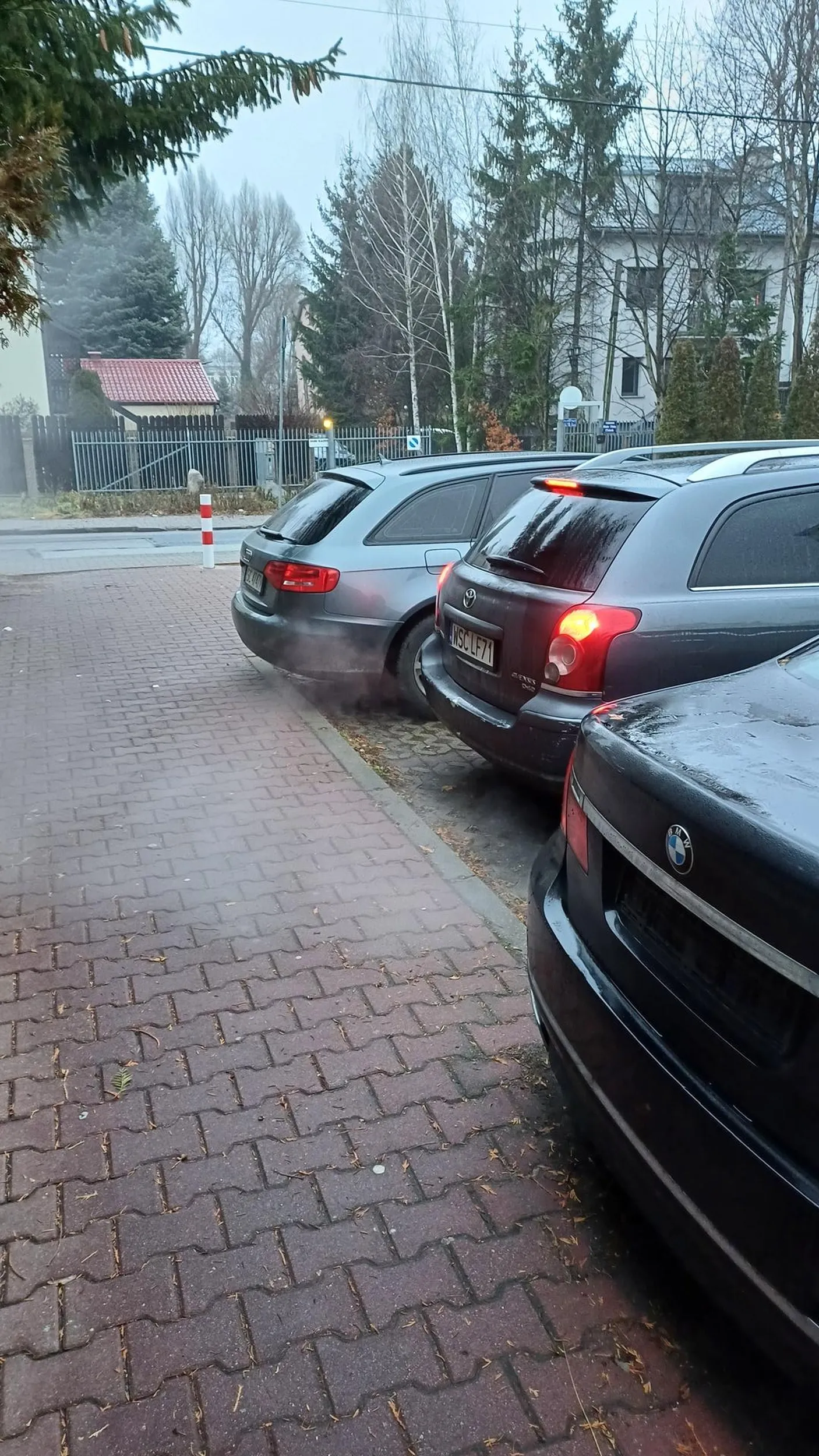 Zaczadził całe osiedle, przejść się nie da