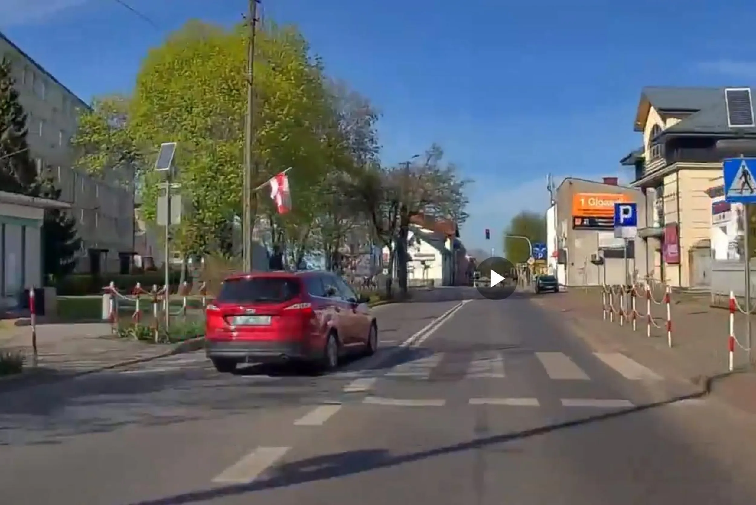 Gdzie ci się tak spieszy? https://x.com/bandyci_drogowi/status/1779888568401383726?s=61&t=A5ifw6fmb9XUC0V4d5TzNg