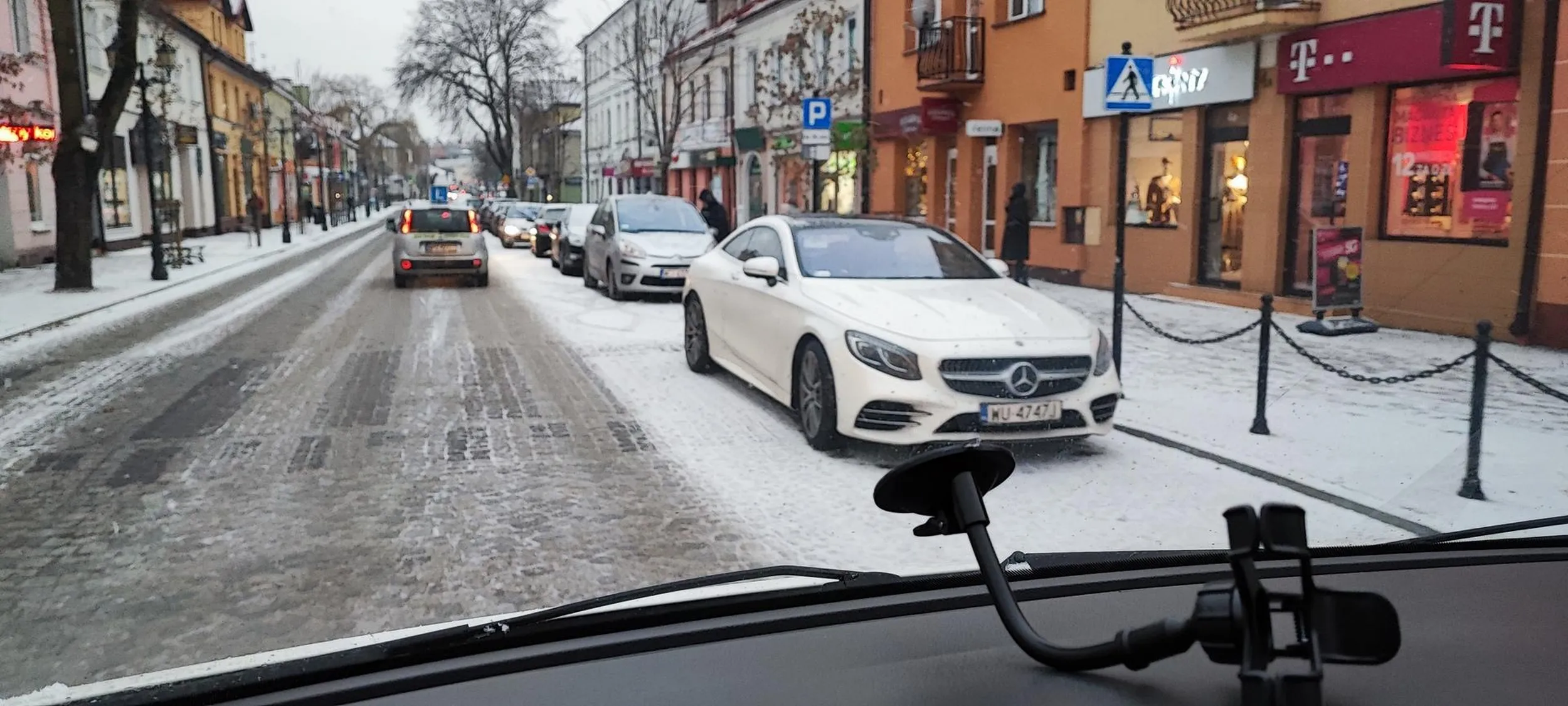 Tu parkowanie na przejściu dla pieszych