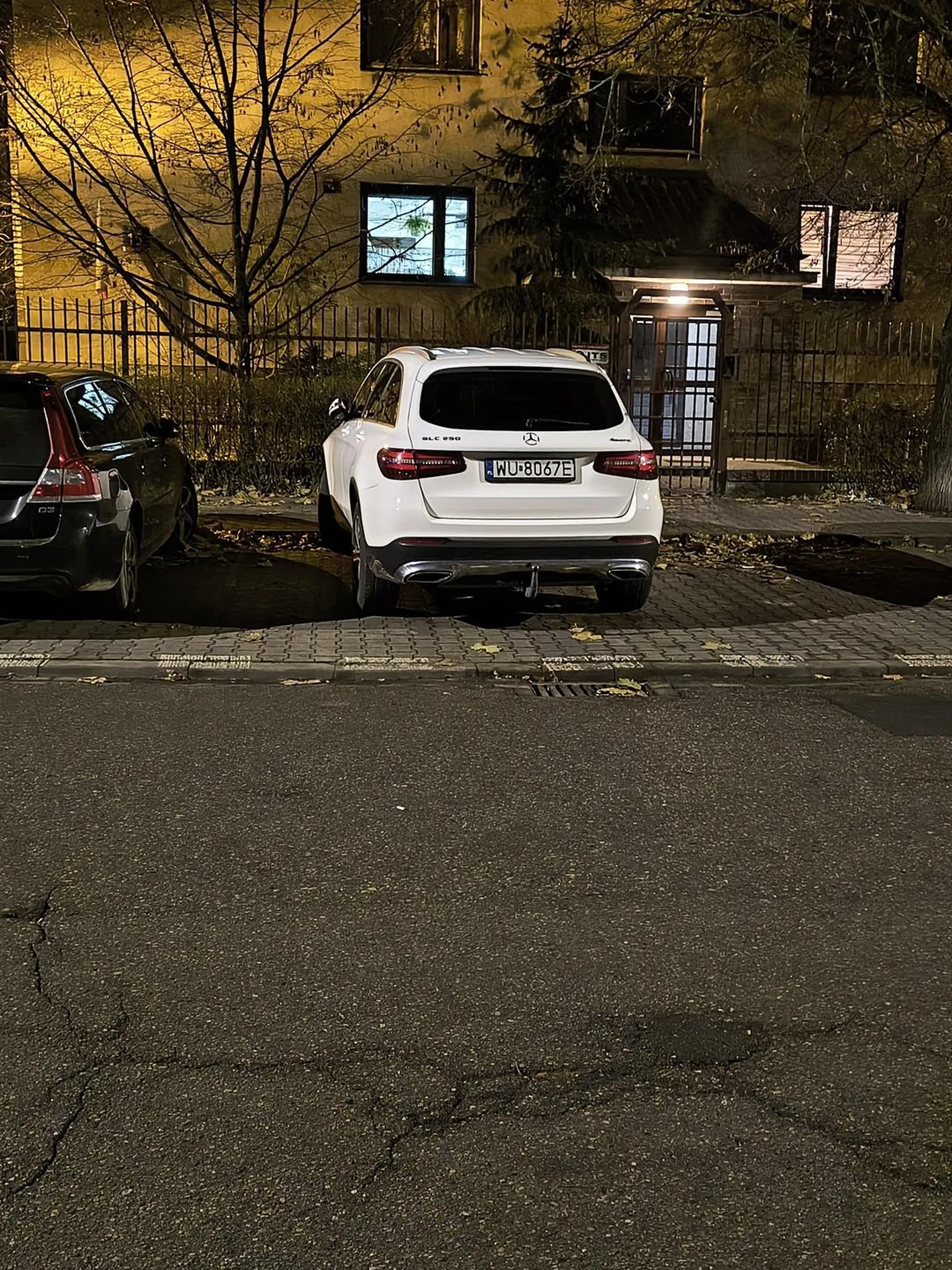 Naucz się parkować ludzie wieczorem nie mają gdzie stanąć