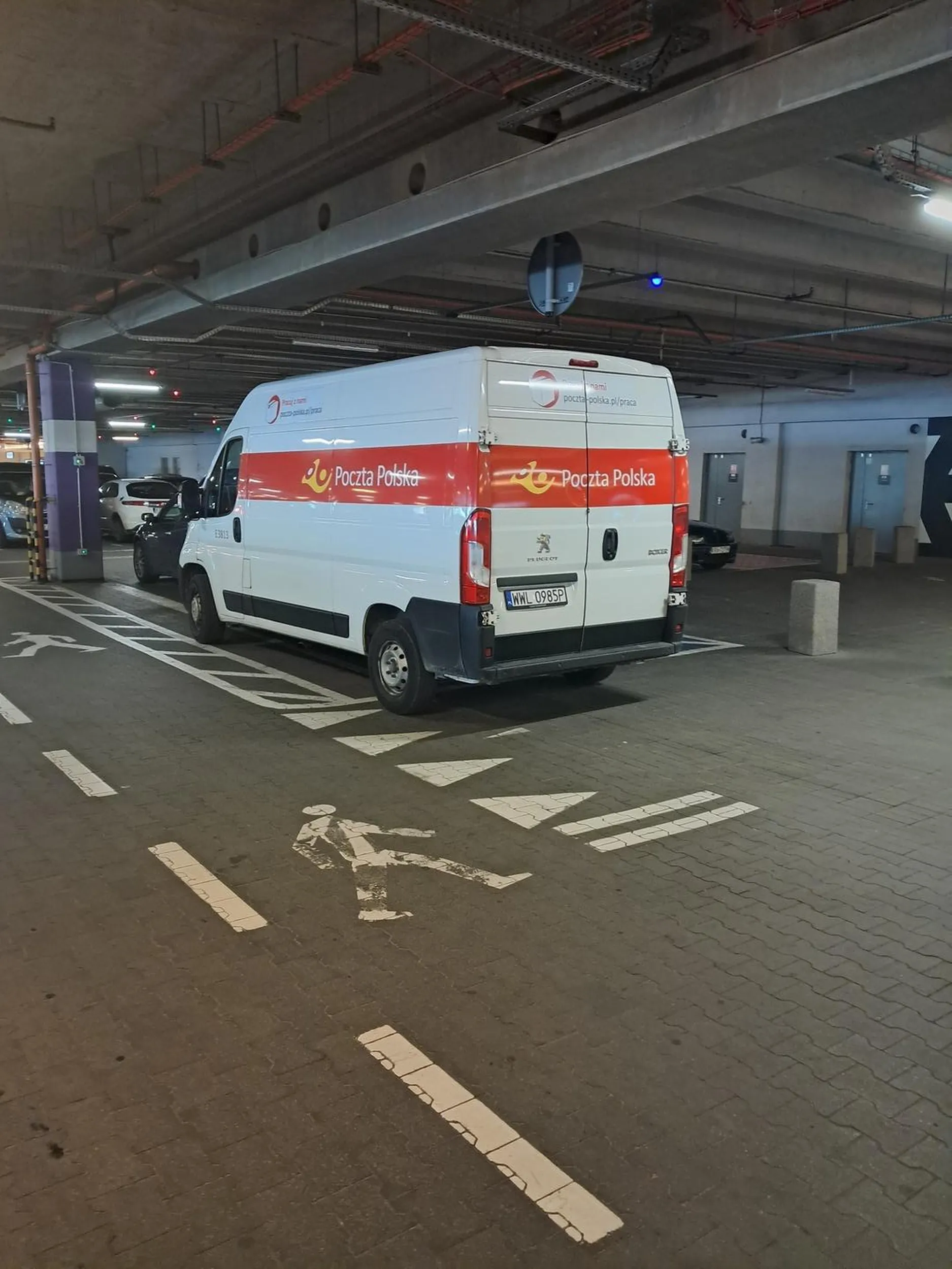 Nie wiedziałem, że Poczta Polska zatrudnia kurierow inwalidów...