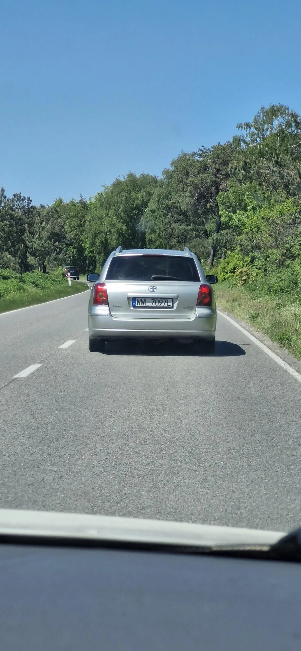 Pajac jak był wyprzedzany to dojeżdżał to środka i tamowal ruch jechał 40 na ograniczeniu 60