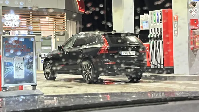 zanim pójdziesz do kasy, przeparkuj samochód cymbale