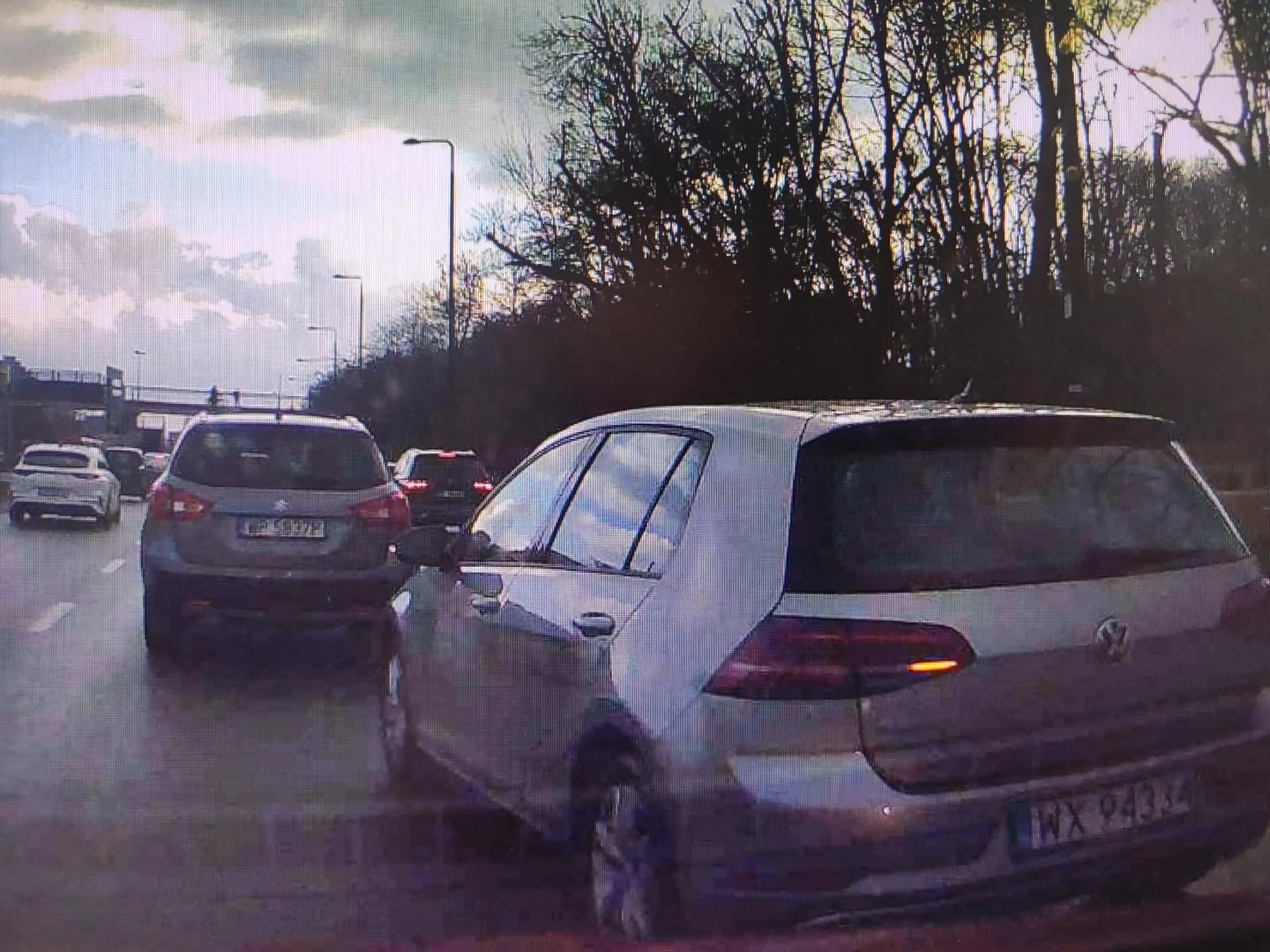 Gulfiorzu szukaj się na stop chamie za te wymuszenia.