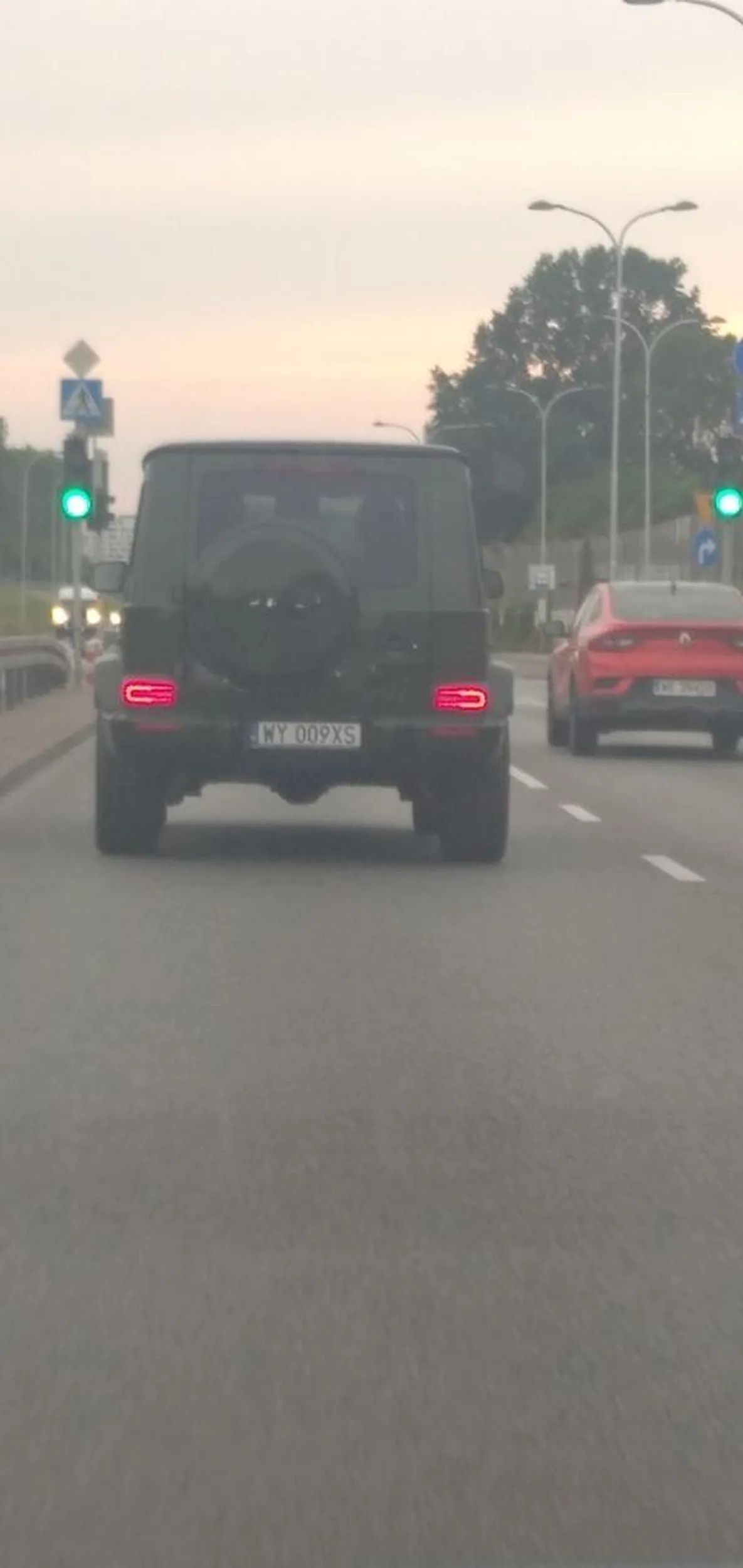 Weź się ogarnij parówo nie jesteś na torze wyścigowym