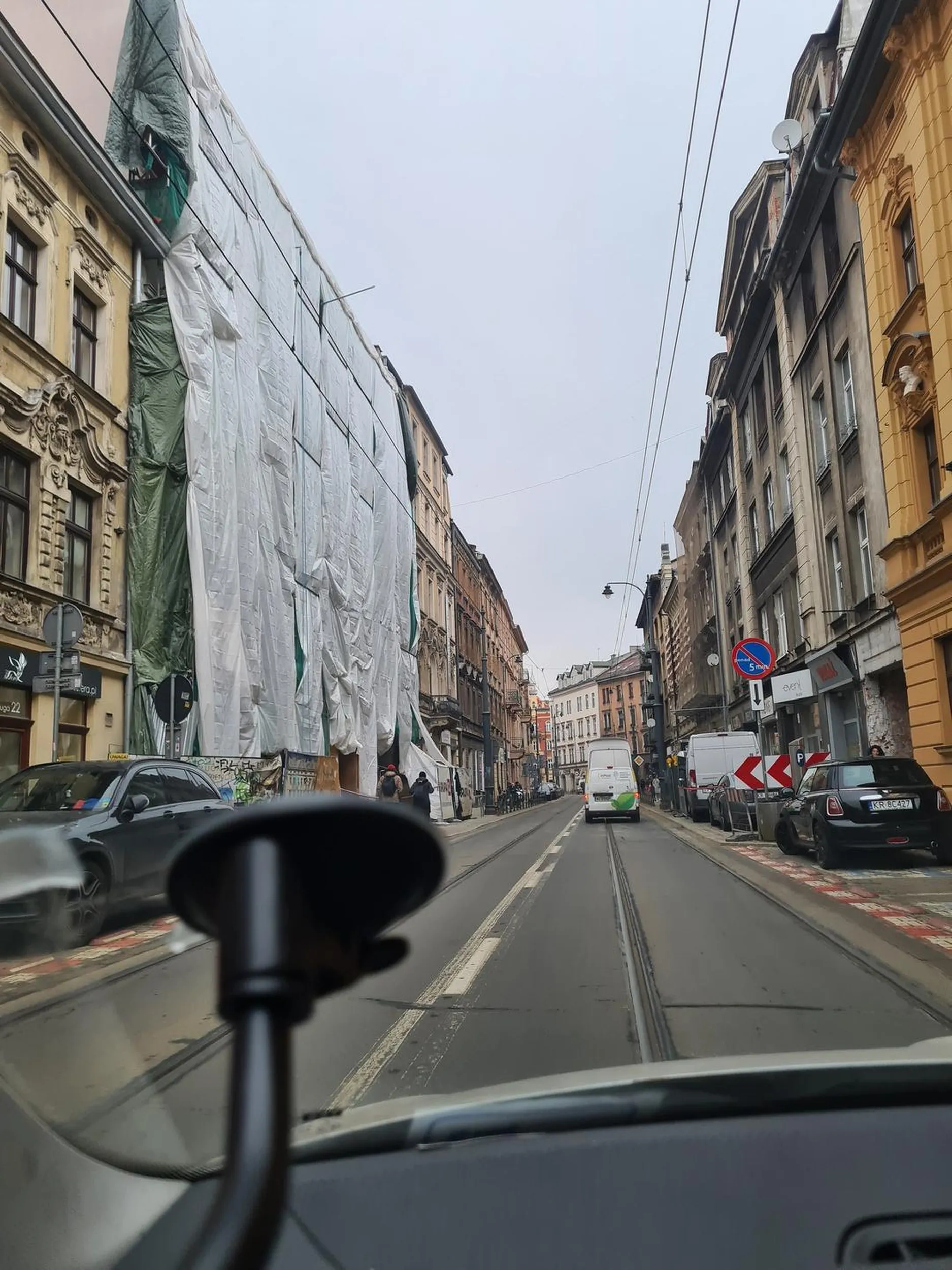 Kierowca wymusza pierwszeństwo