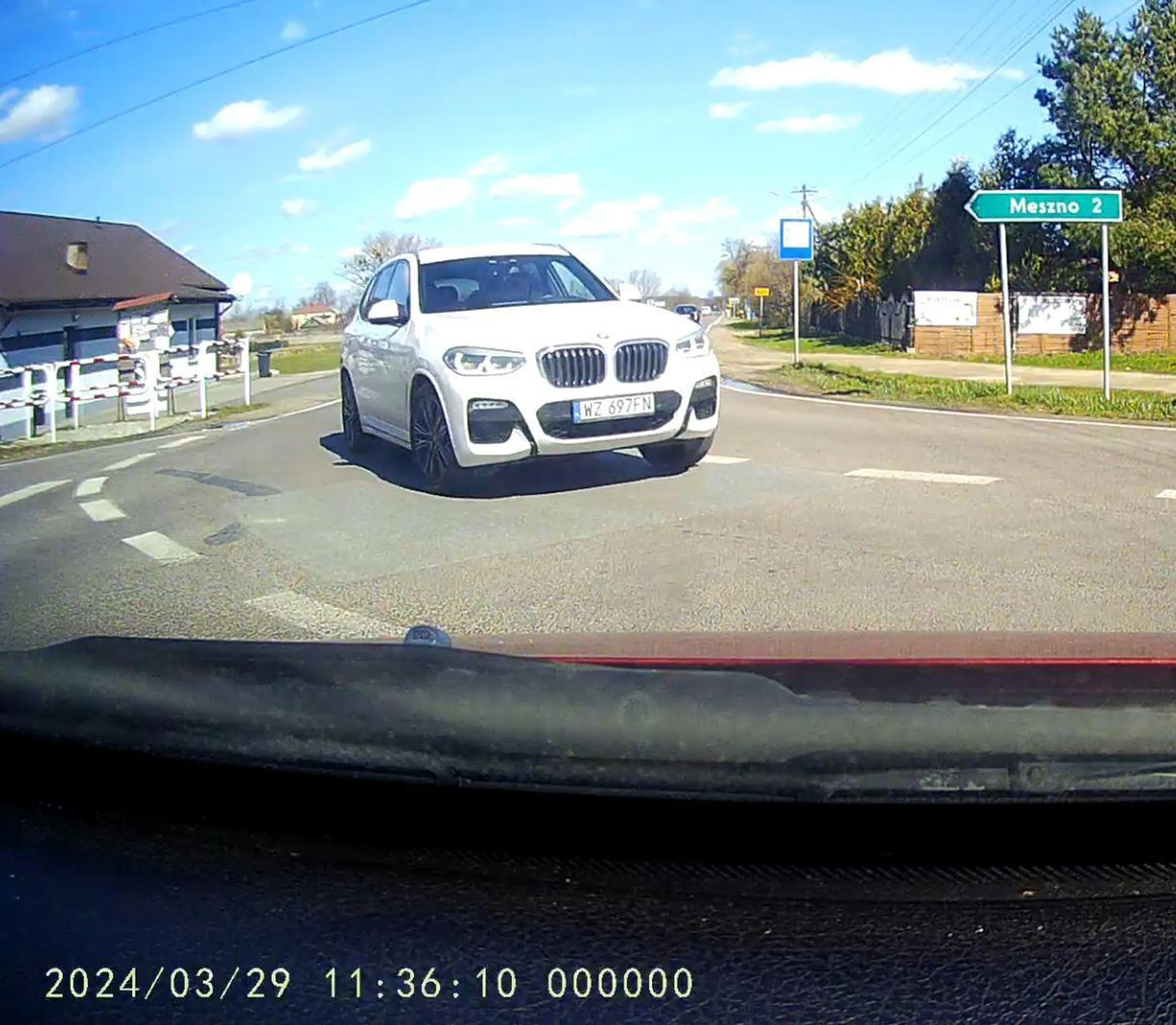 nie nagrało się gówno-kamerą ale gdyby nic nie było to przecież bym nie dodawał...