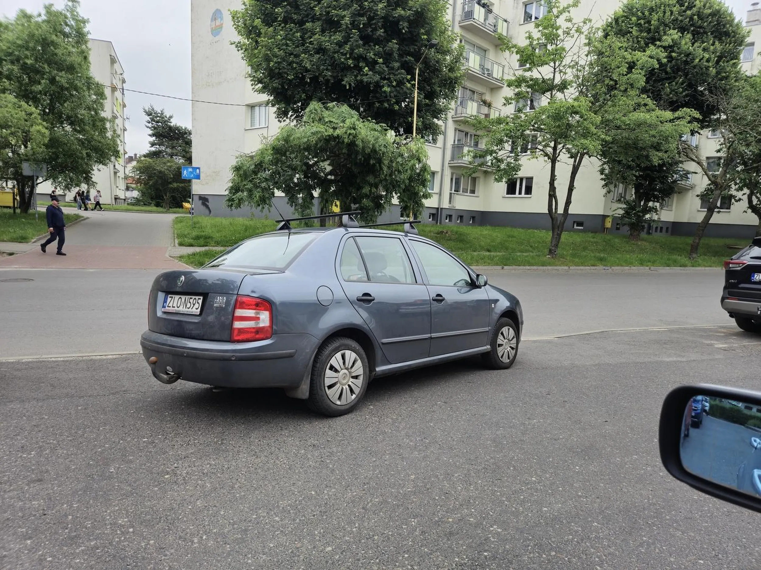 Dzięki za zastawienie wyjazdu z parkingu pało z Łobza