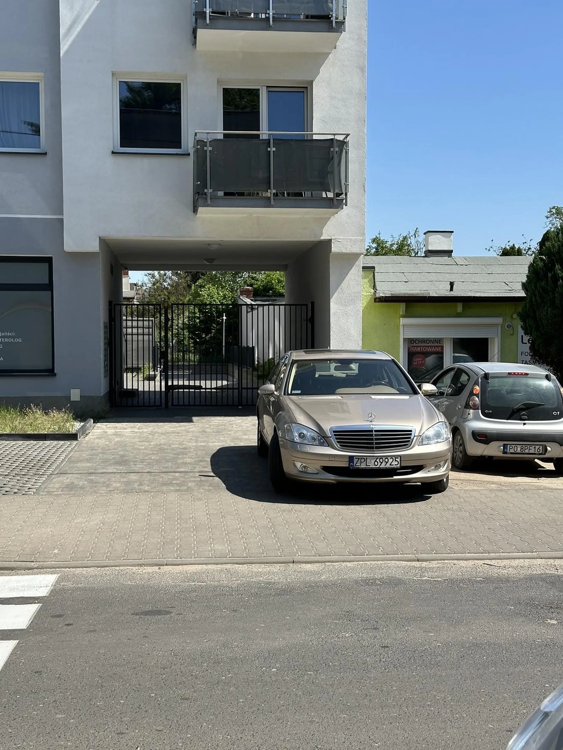 W czym problem? Przecież zostawiłem miejsce. Tak, dla malucha..