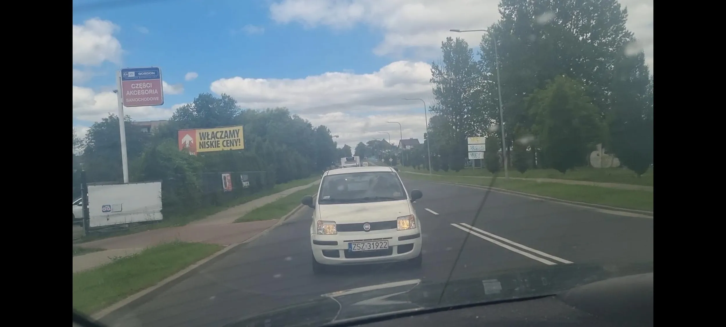 Też cię  pozdrawiam łajzo