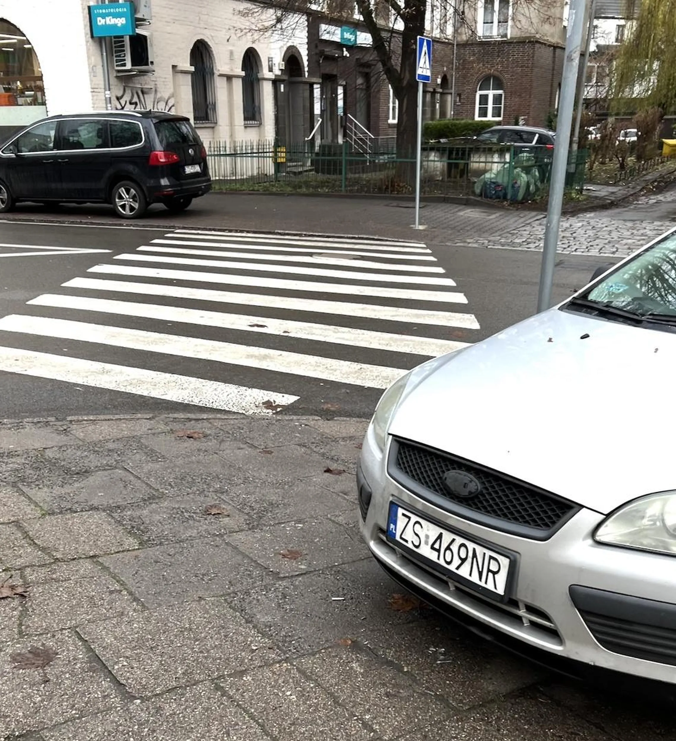 Starałem się, ale bliżej przejścia już nie mogłem.