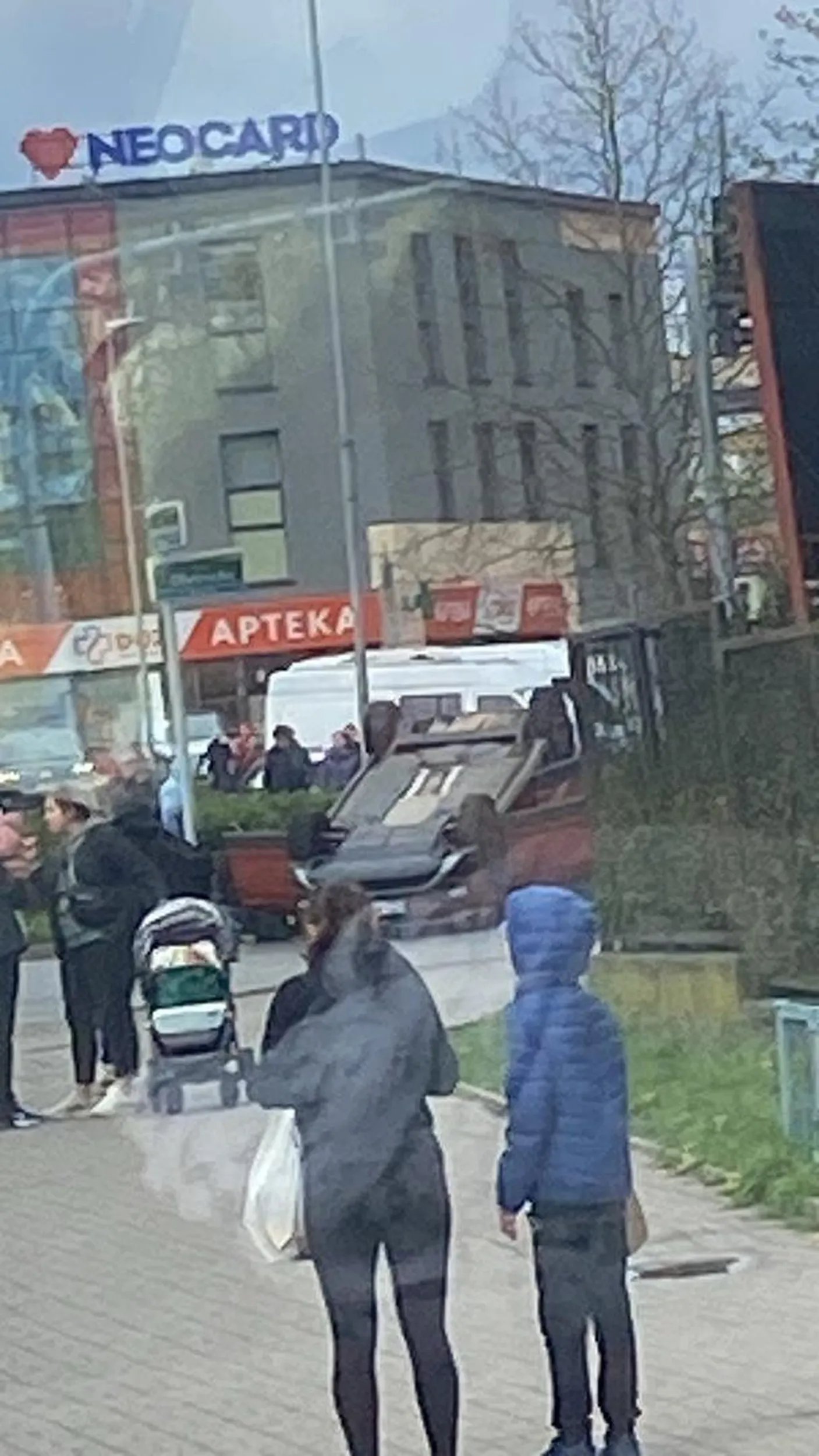 Auto lubi robic wrr wrr a potem na dach