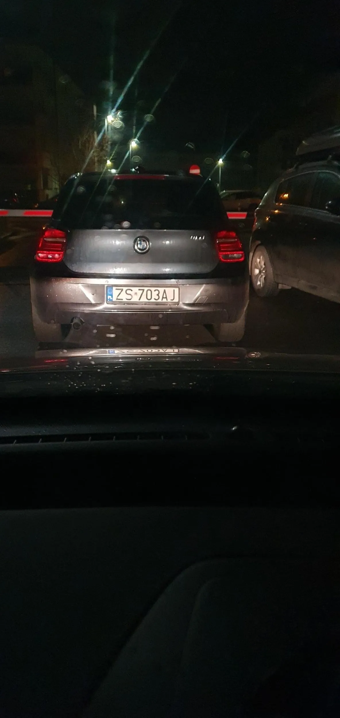 super zaparkowales durniu