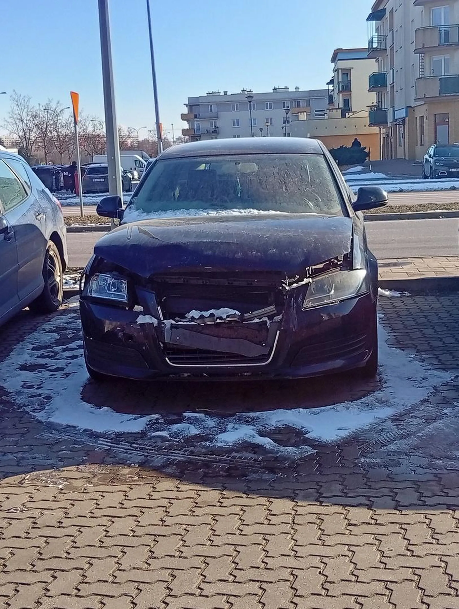 Współczuje komu kolwiek kto tak ma