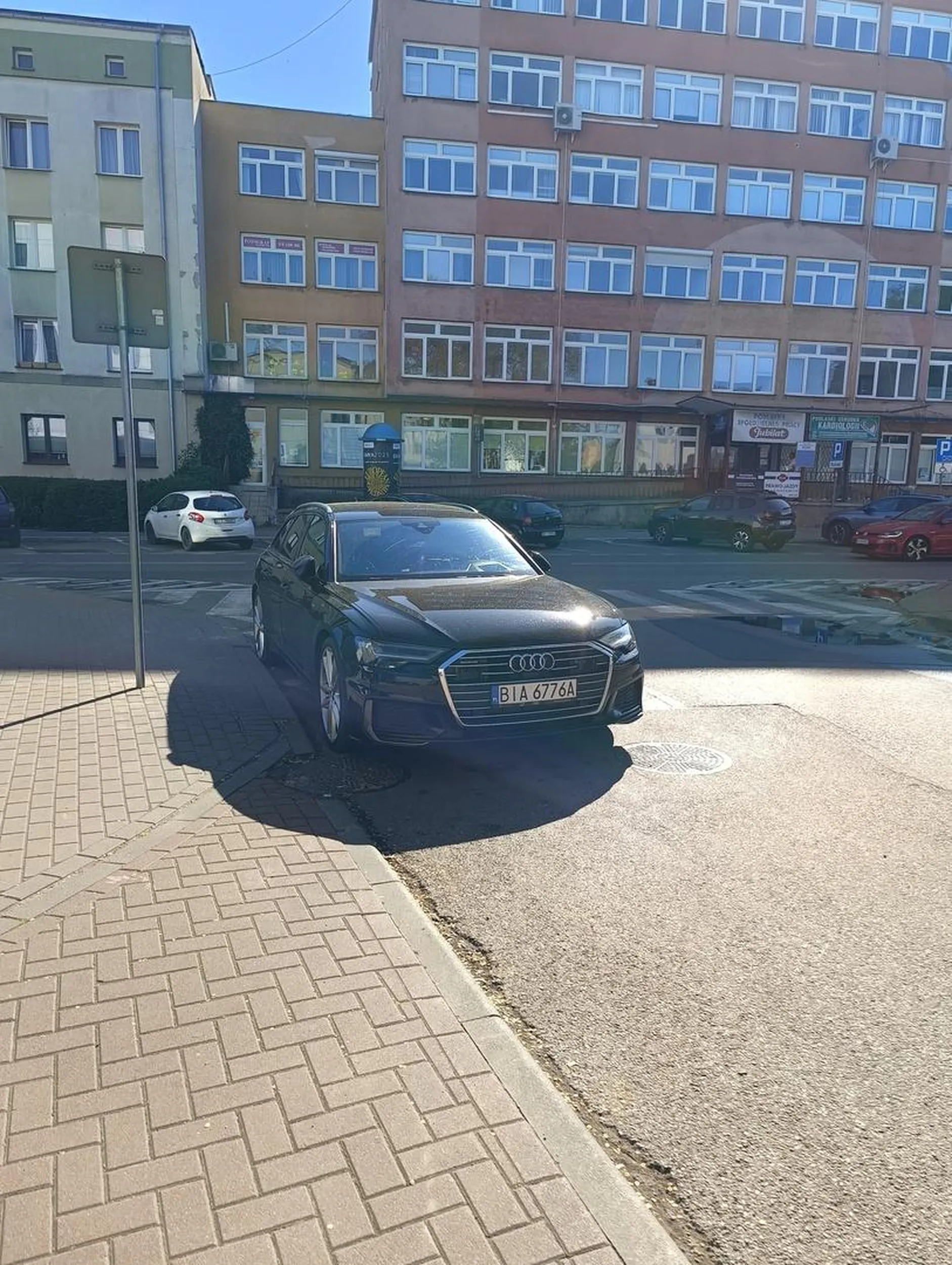 Naucz się parkować.