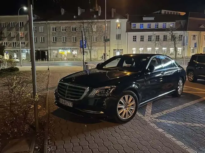 Co za intelektualny inwalida! Karzeł moralny kompensujący krótkiego, ale cienkiego siusiaka