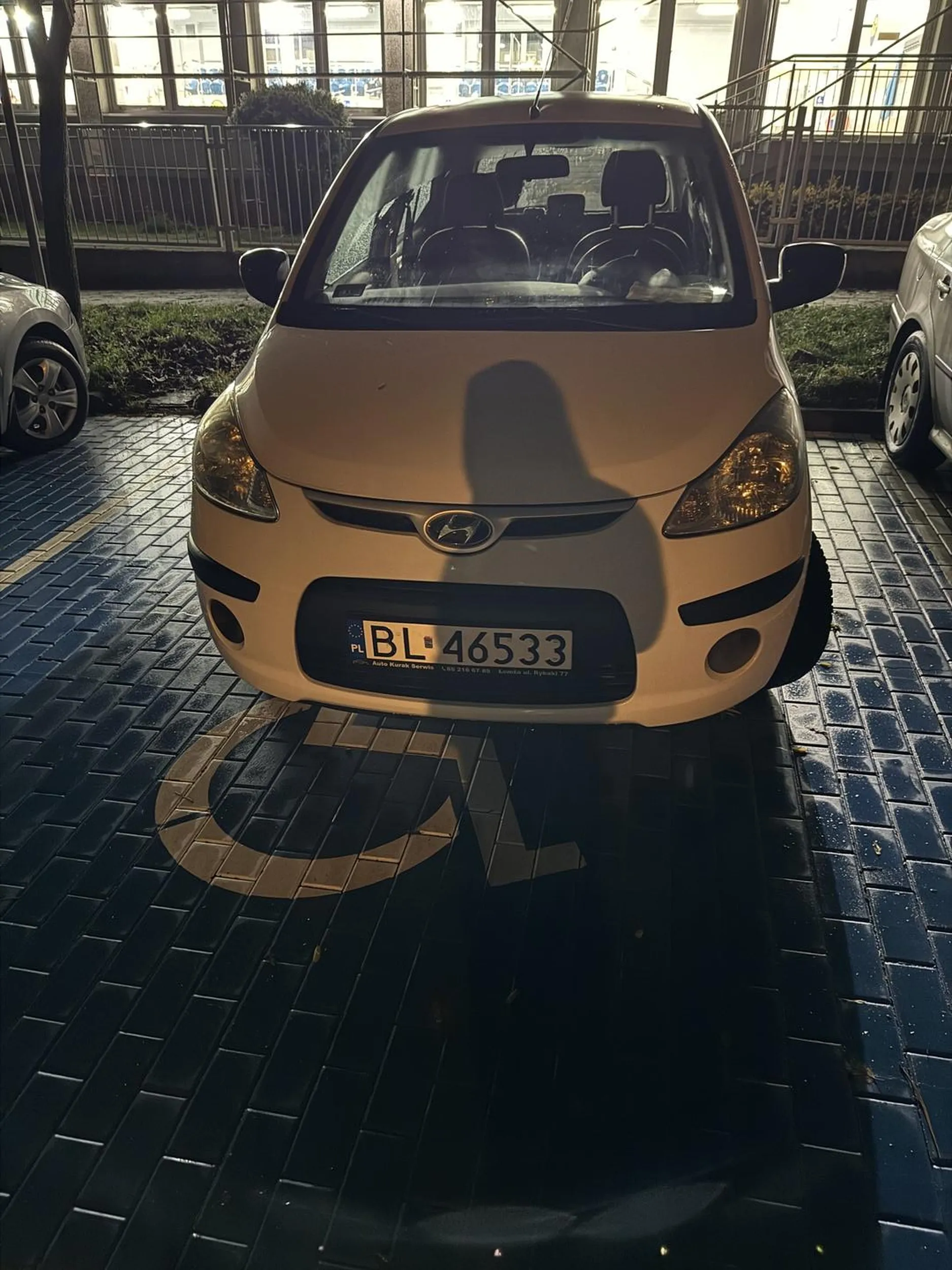 Nie wstyd ci zdrowa krowo? Wstyd parkować dla niepełnosprawnych