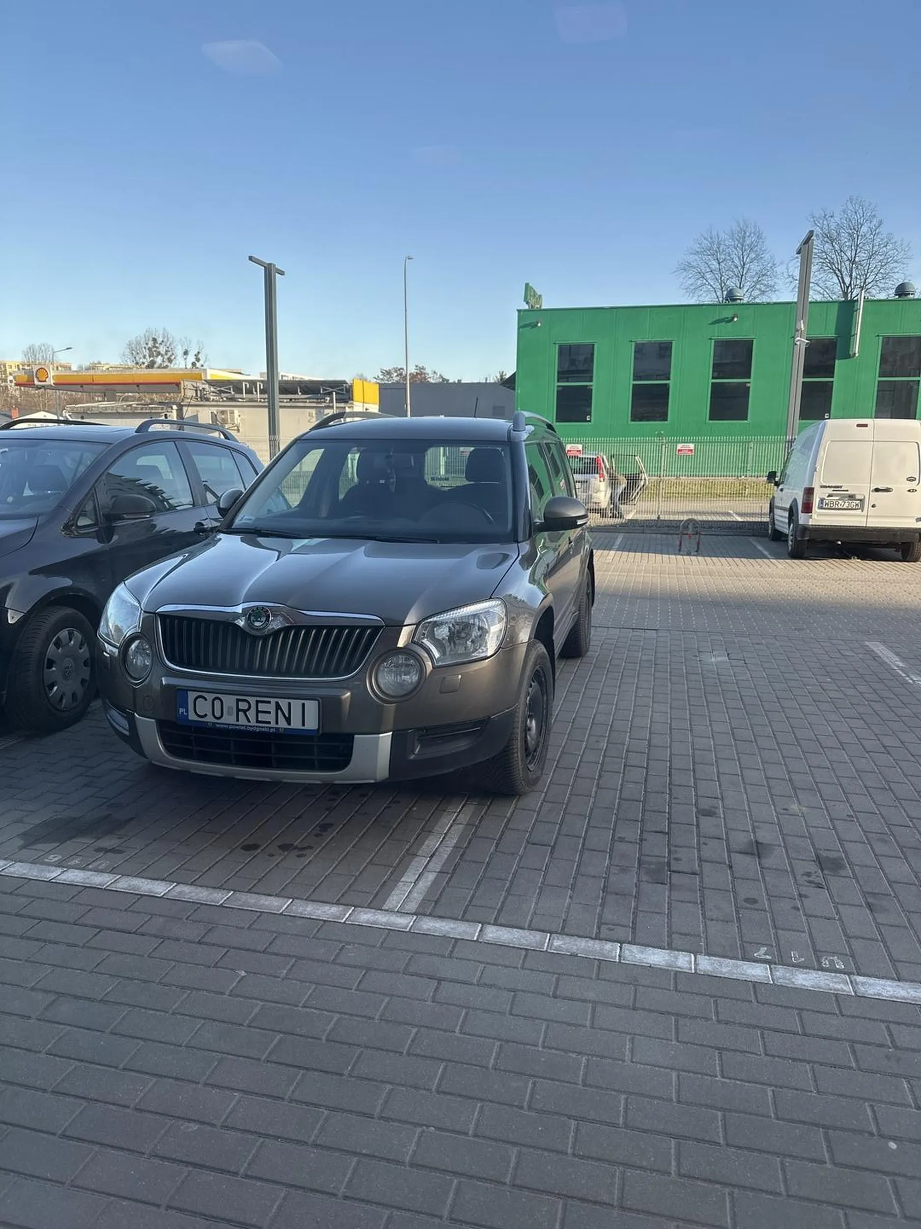 Zaparkować na pustym parkingu też trzeba umieć