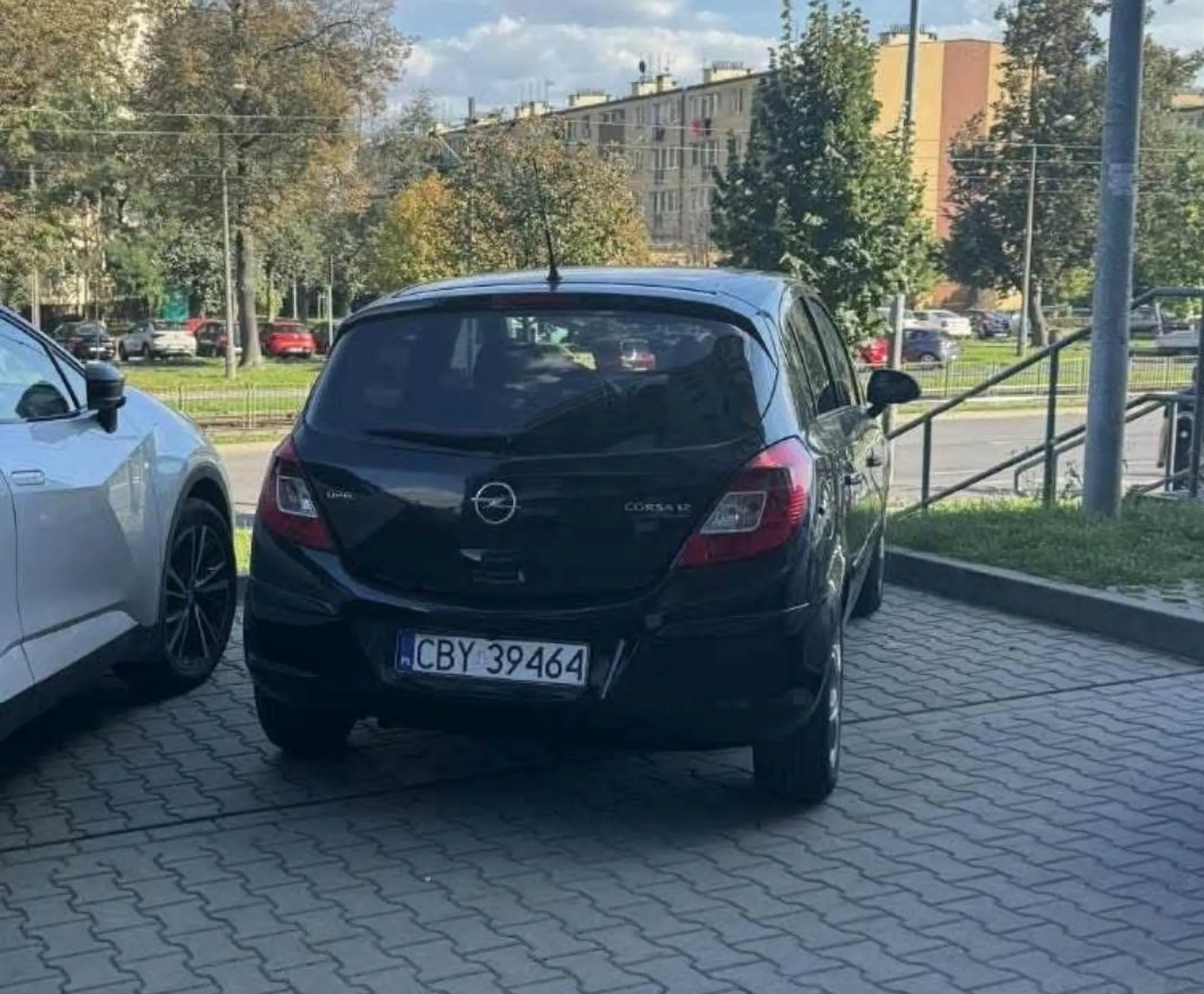 Wypierdalaj z prywatnego miejsca.