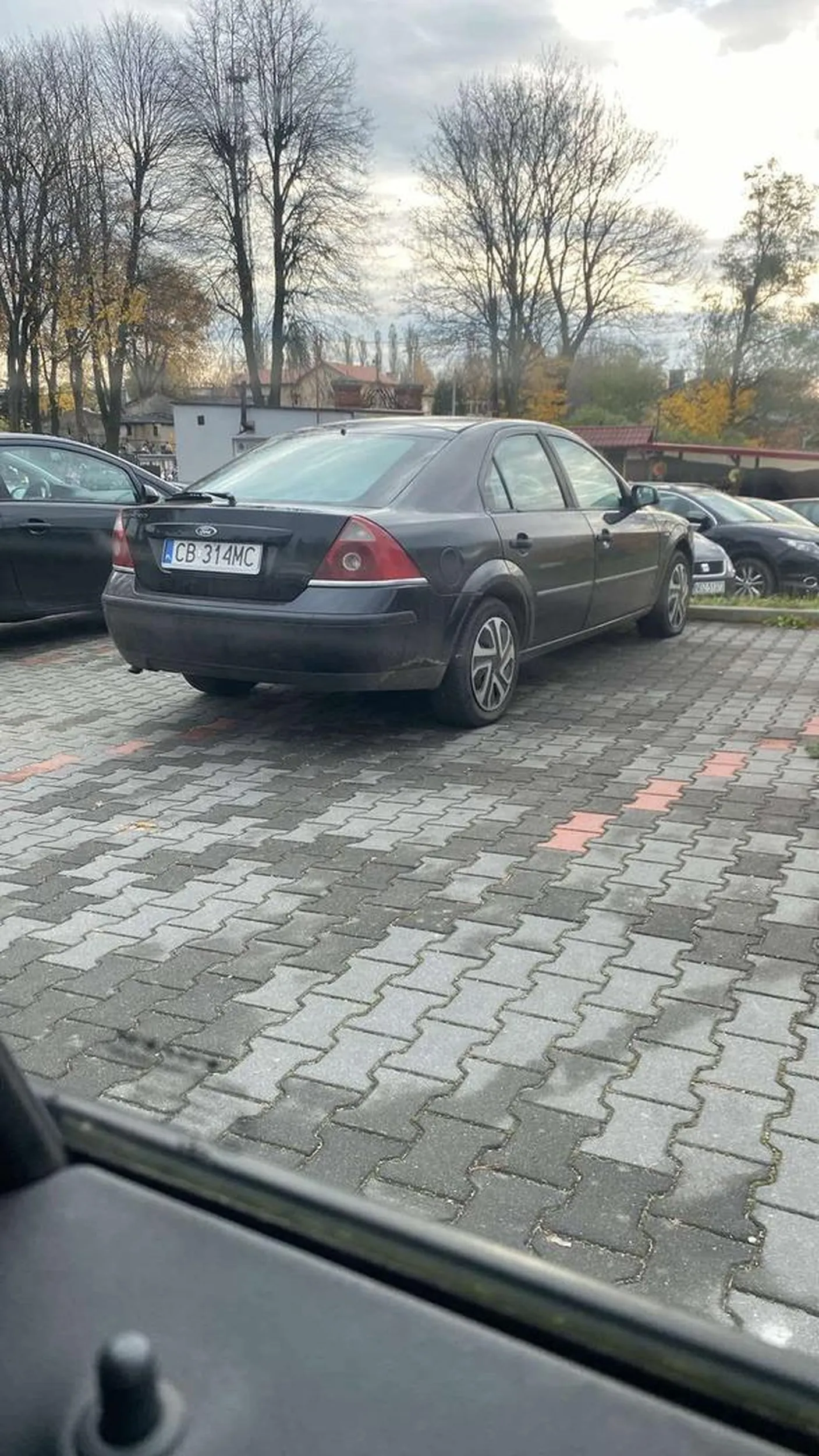 Naucz się parkować ty chamie