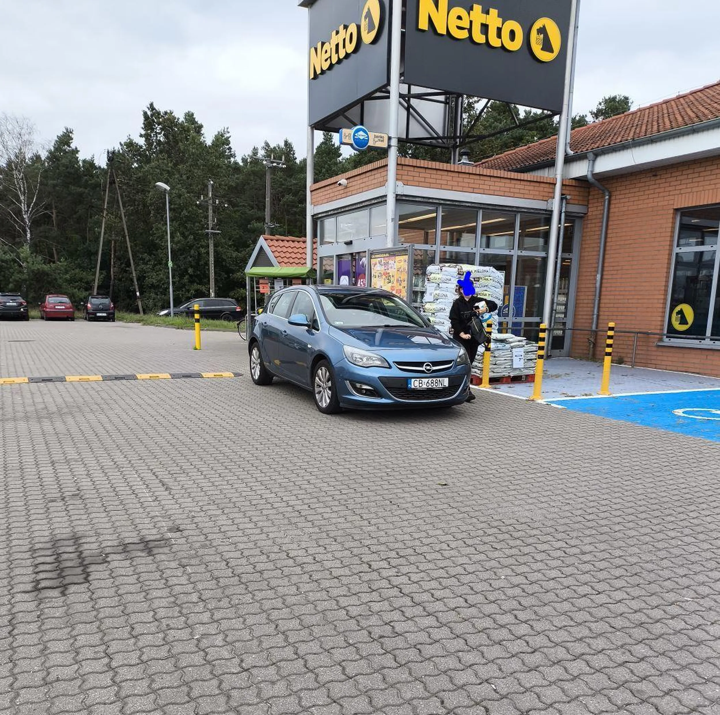 do netto pod same drzwi, dobra