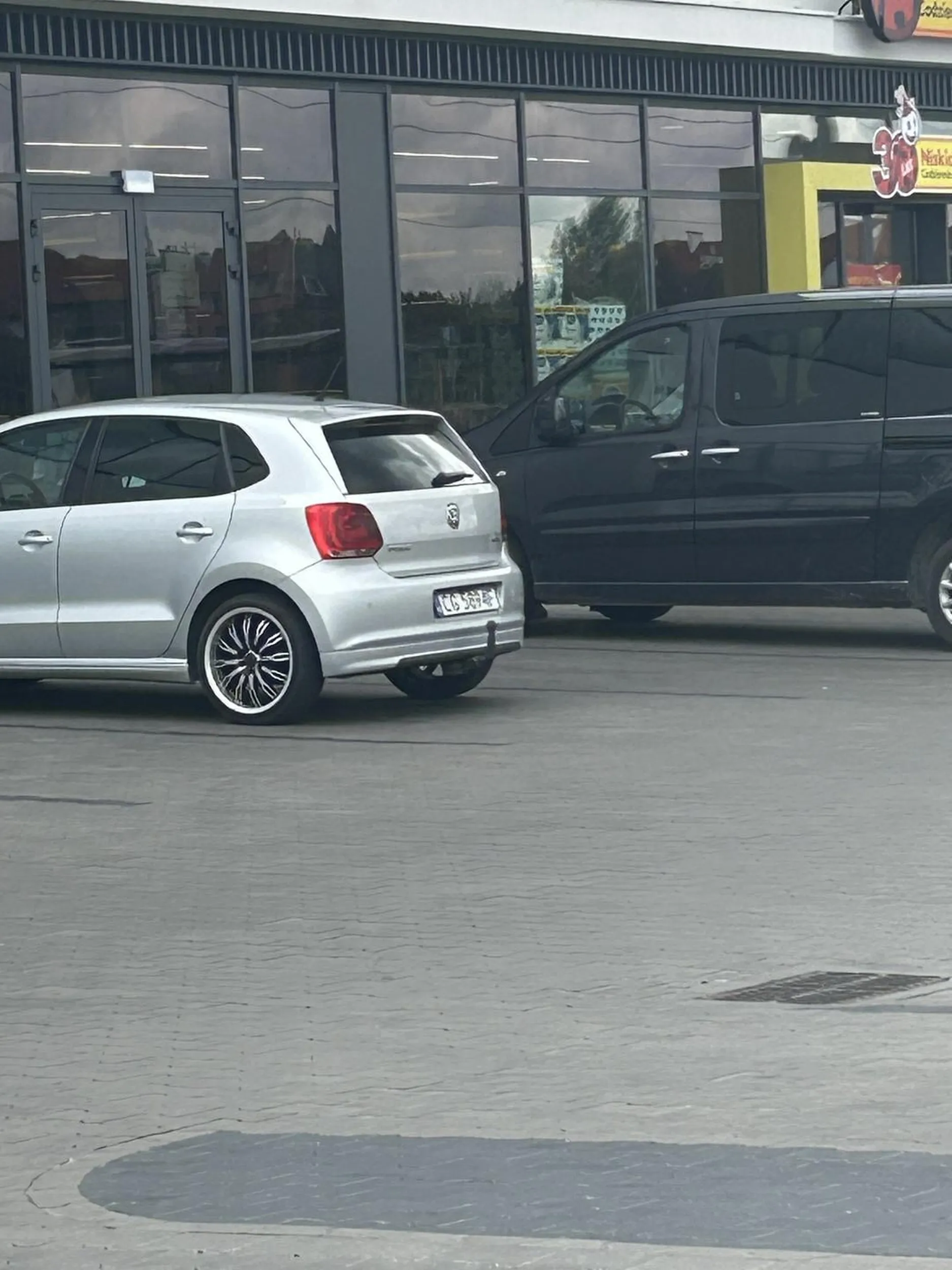 Pozdrawiam piękną panią ;)