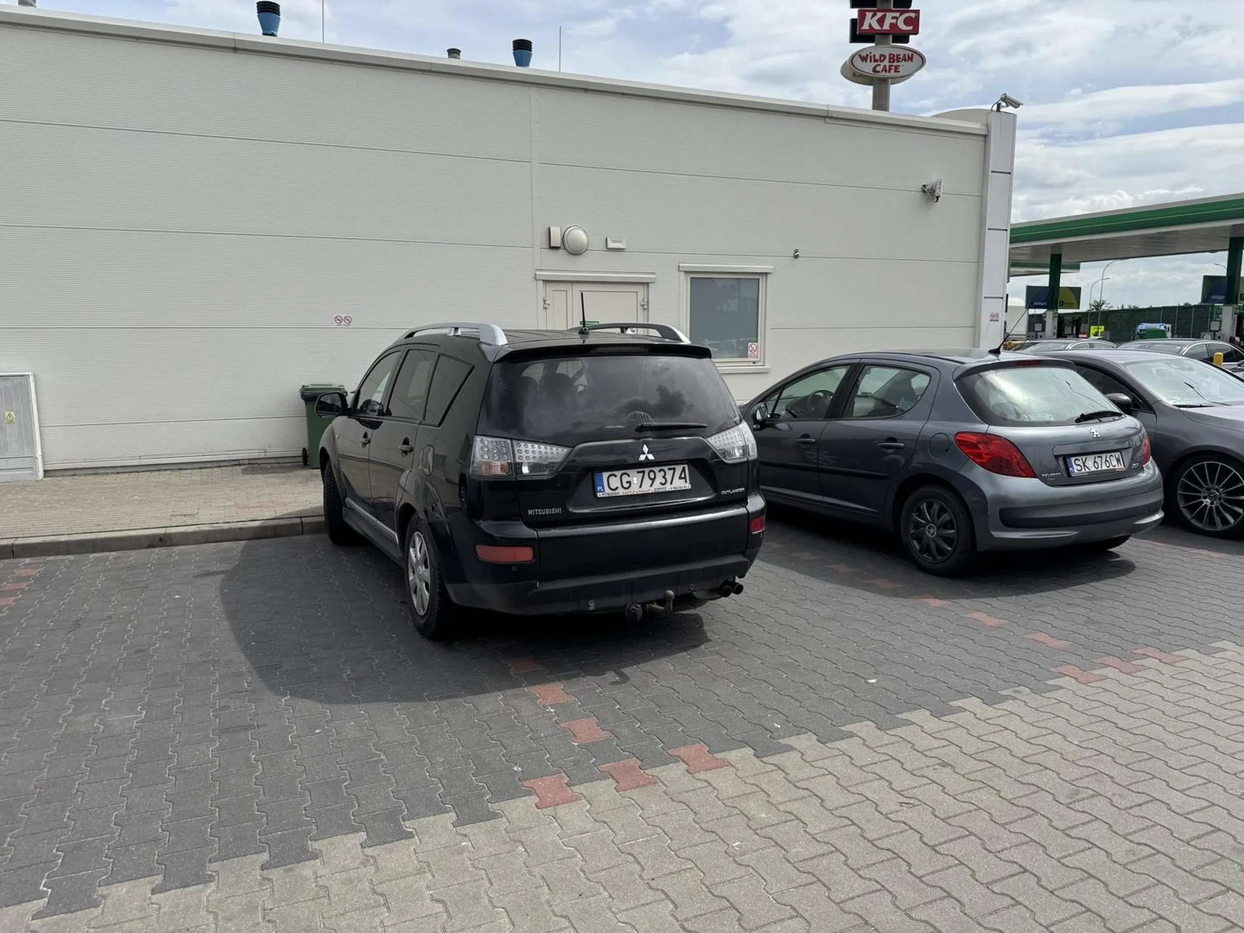 Parkowac tez sqrwiel nie umie