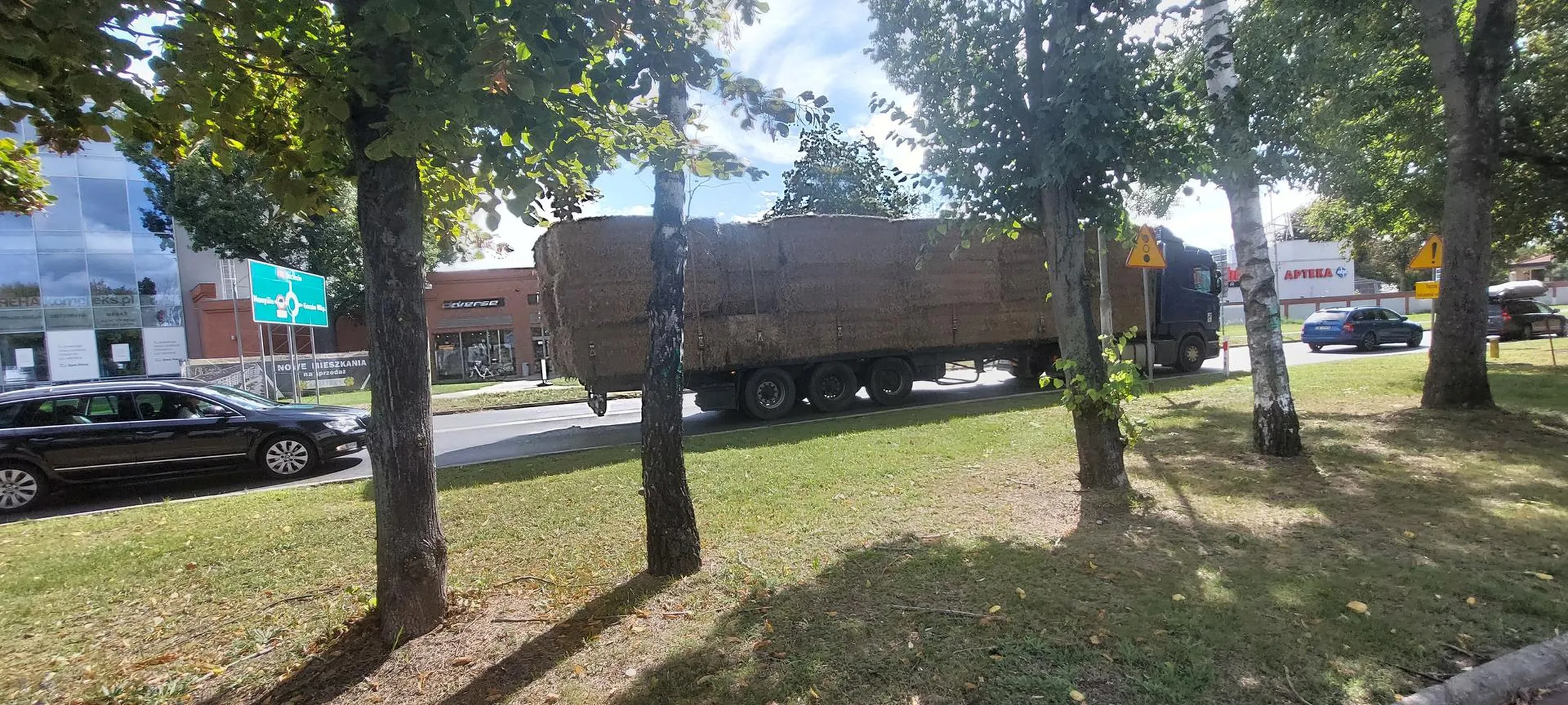 facet nie blokuj ronda przeplyw musi byc