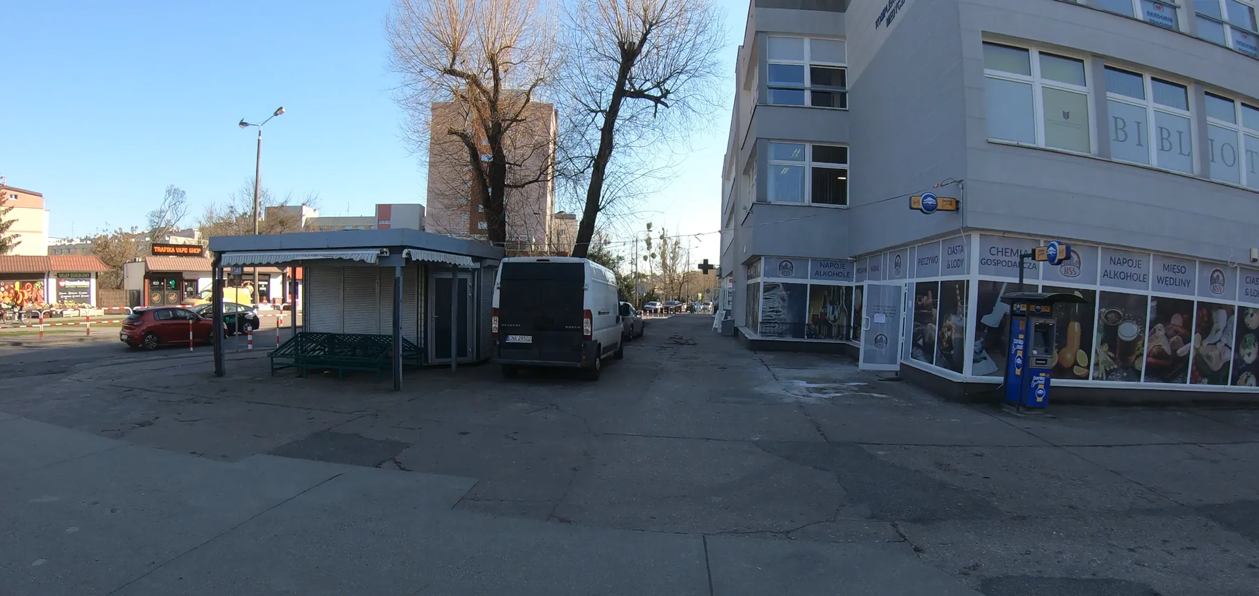 Nie polecam, jeździ po chodniku, razem z kolegą CWL XN46