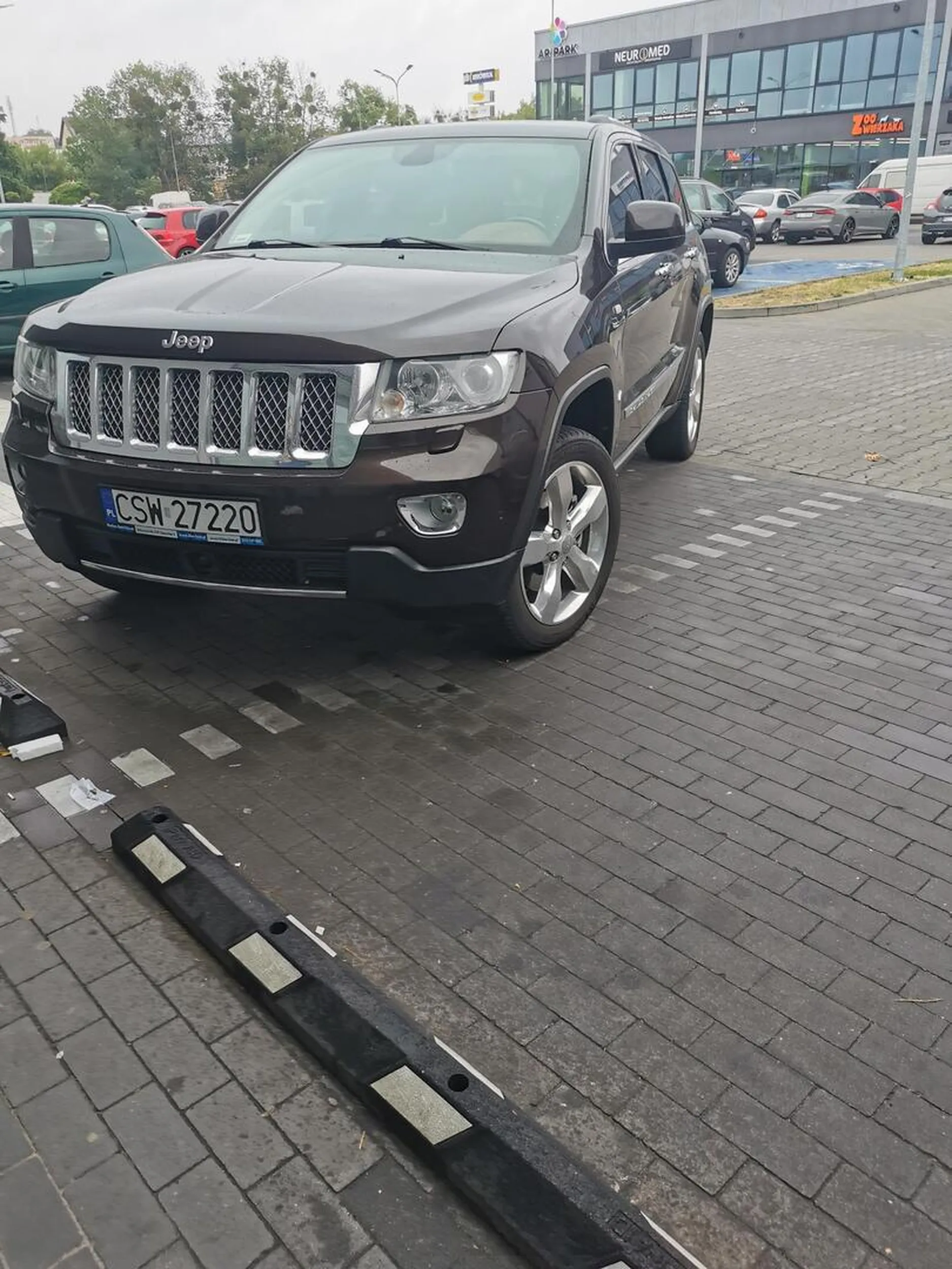 Problem z parkowaniem to jak problem z erekcją