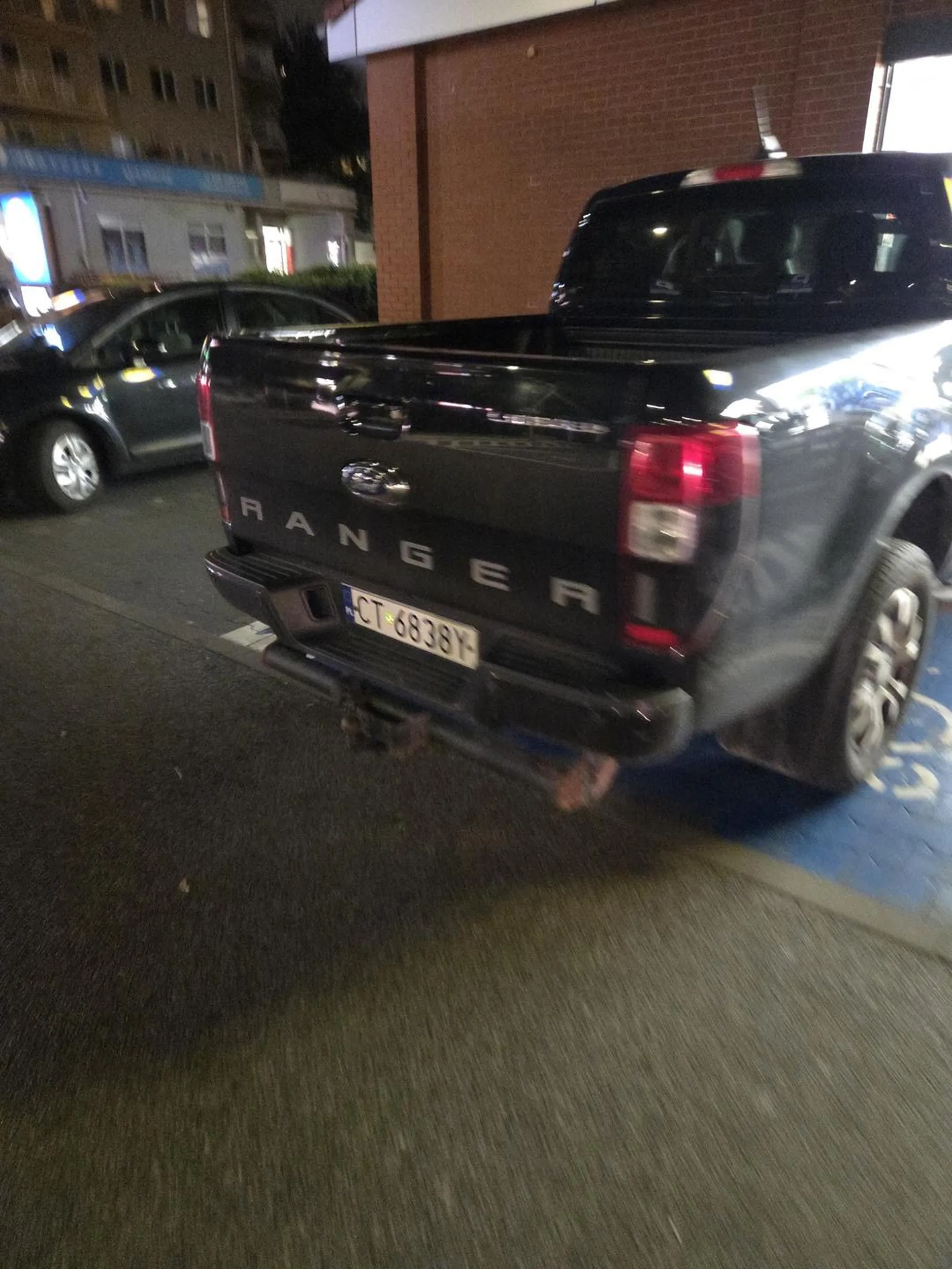 Kolejny ktory zastawia miejsca przeznaczone dla innych