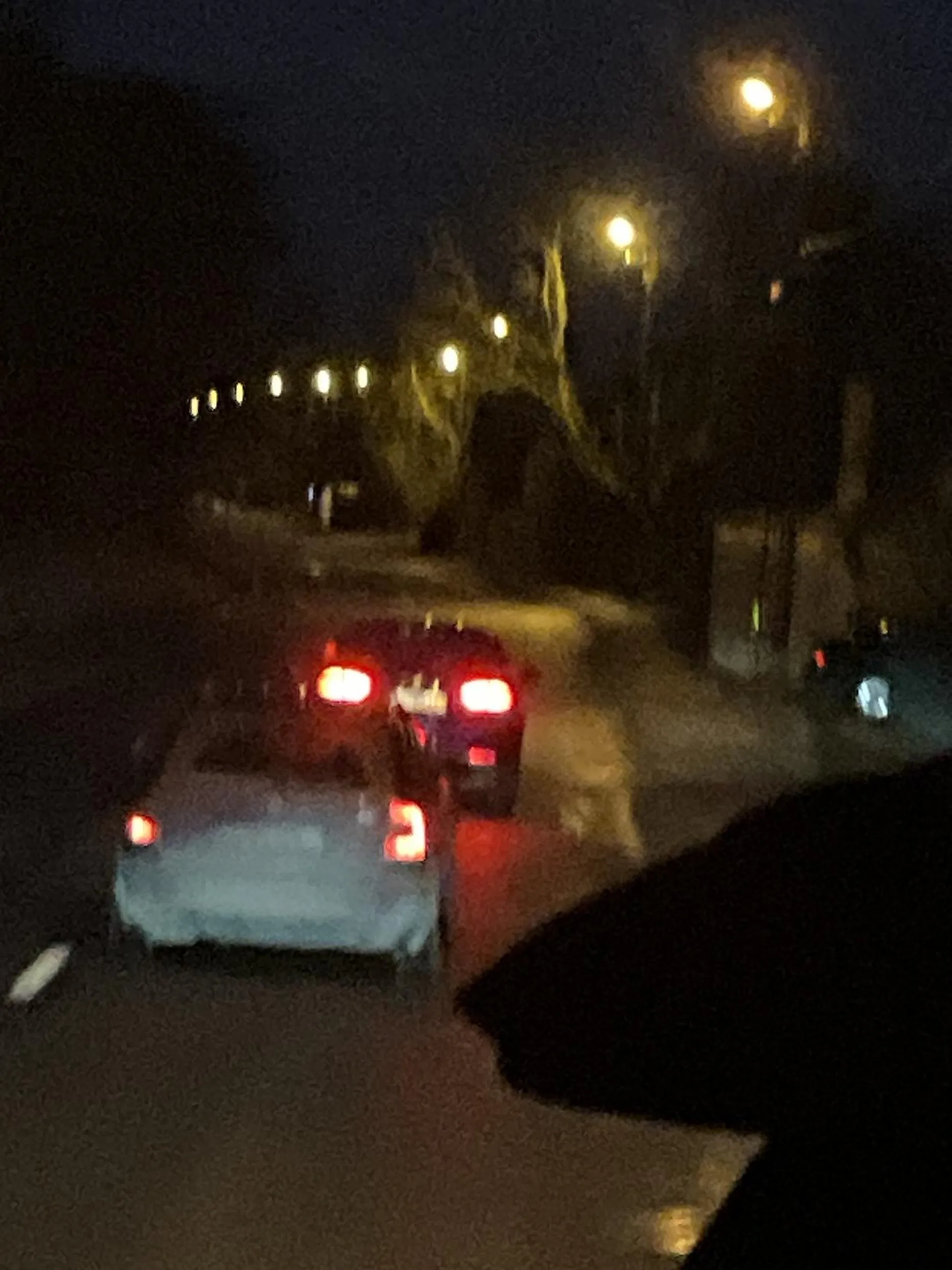 Szeryf drogowy+wykonał niebezpieczney manewr przed autobusem