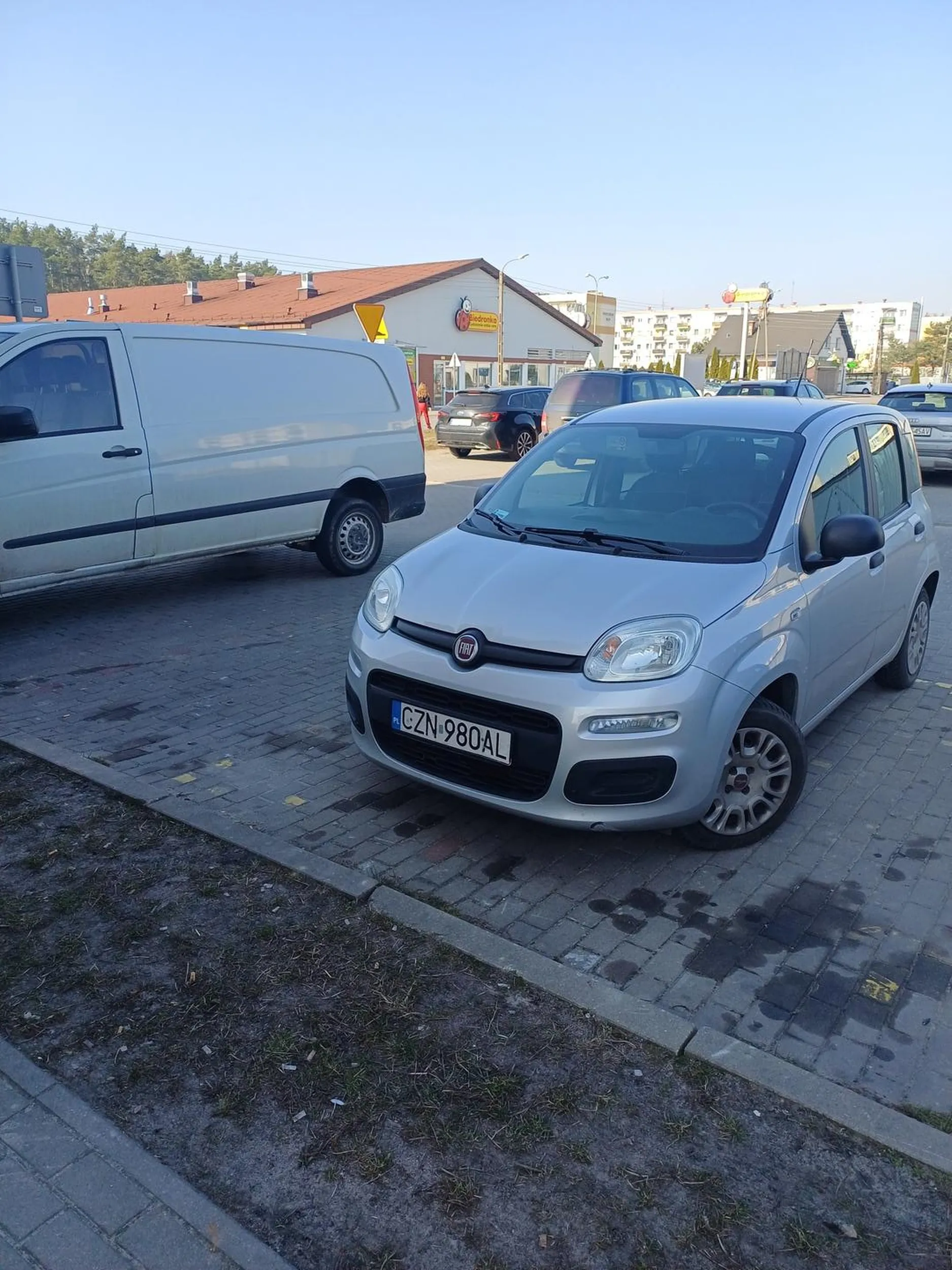 Nic dodać nic ująć. Żenada