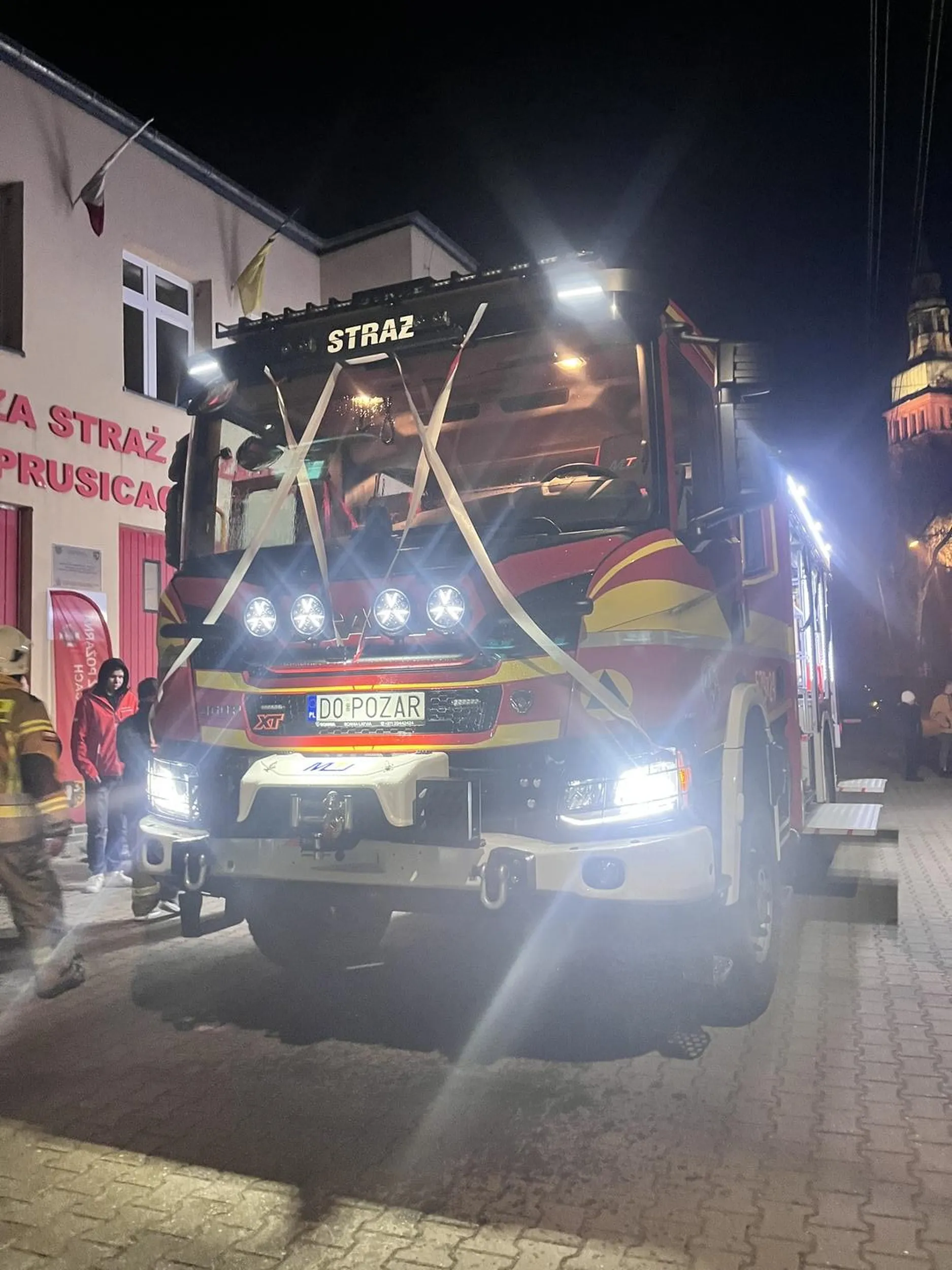 Bardzo ładna Scania byłem na powitaniu wozu