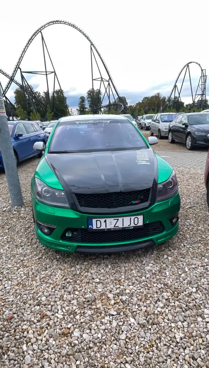 Piękna zmodyfikowana skoda octavia Vrs widziana w zatorze