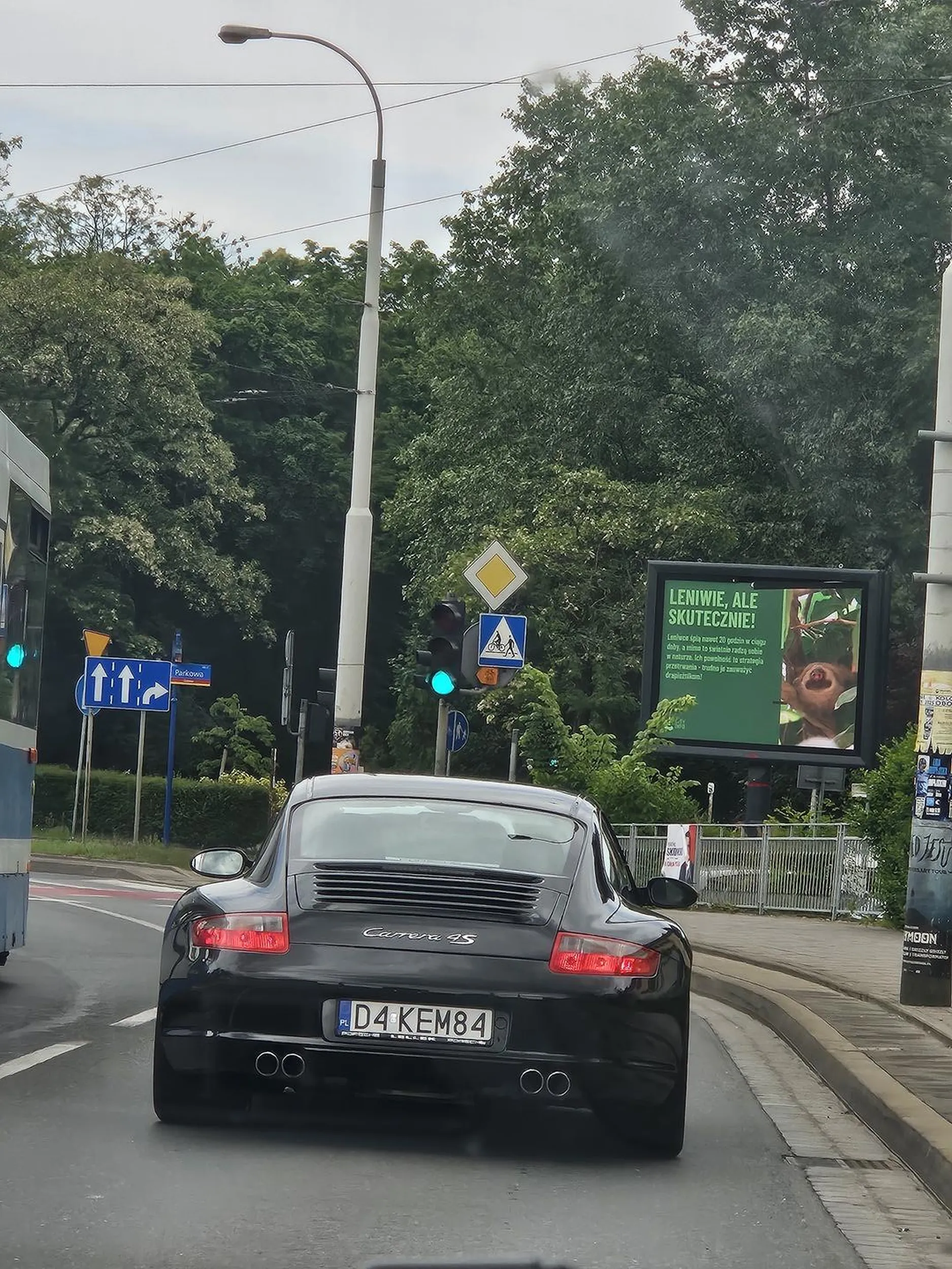 Jedziesz jak p..a, na paliwo  nie starczyło?