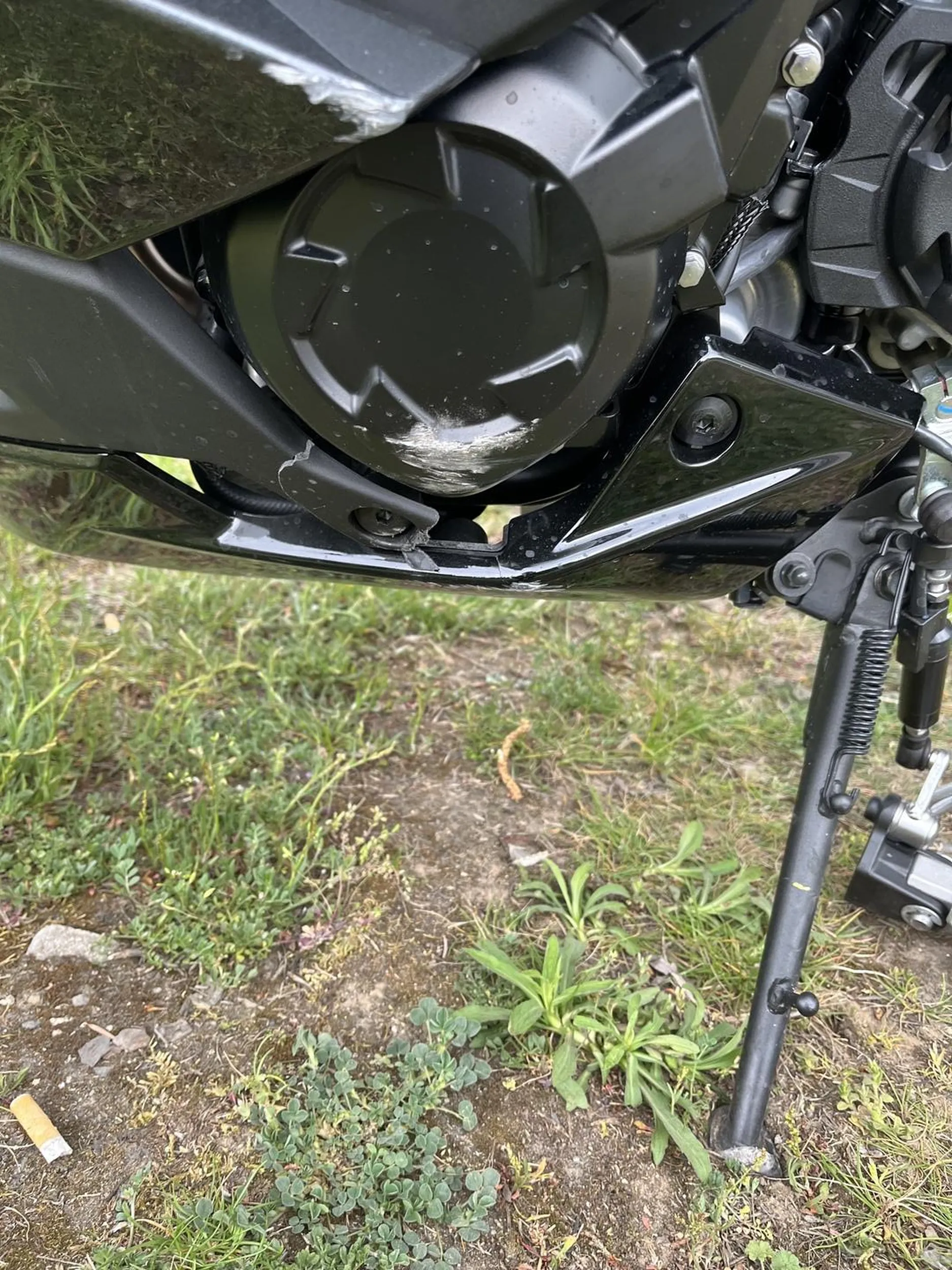 Dziadek cofa bez upewnienia czy coś za nim nie stoi