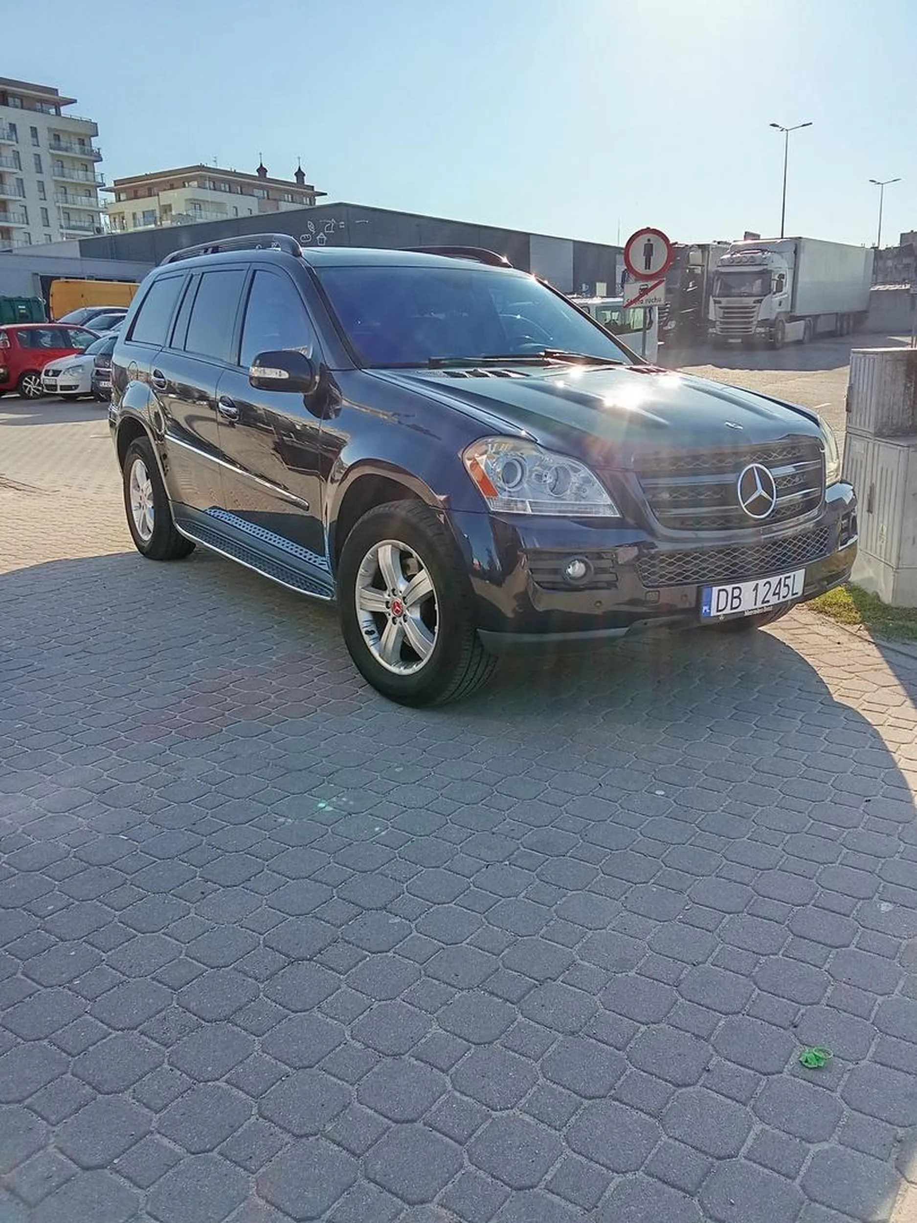 Naucz się złomasie parkować a nie na parkingu stajesz