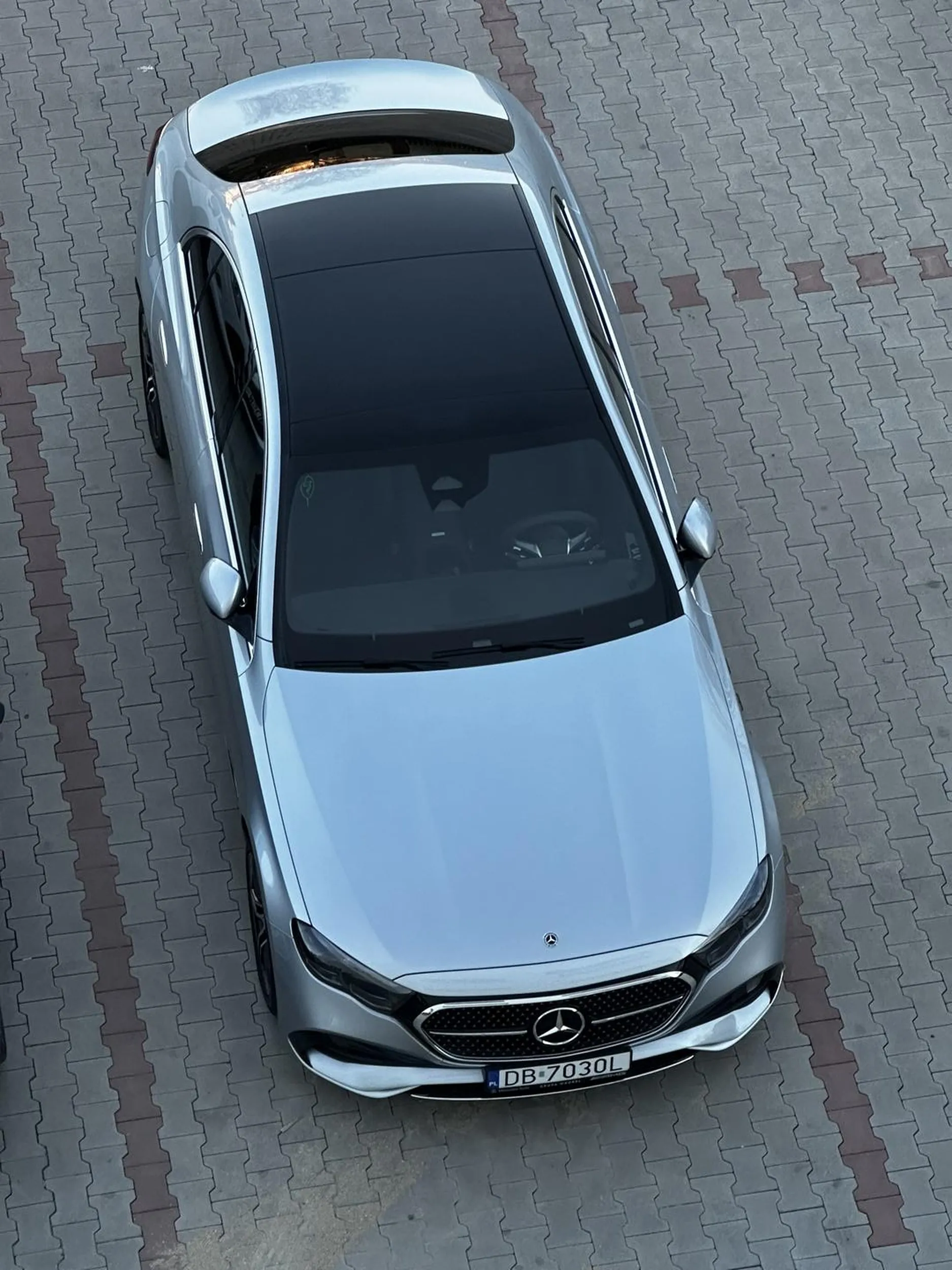 Proszę poćwiczyć niewyjeżdżanie za linie na kolorowankach :D