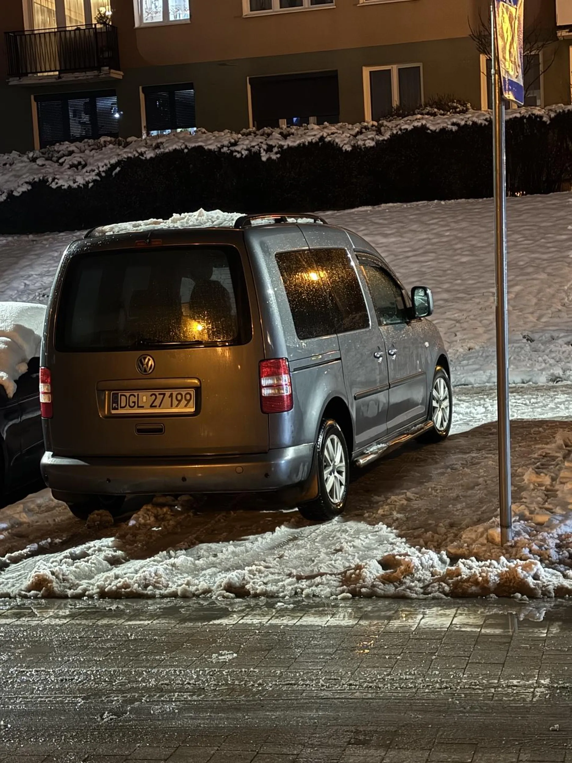 Piękne parkowanie na przejściu dla pieszych