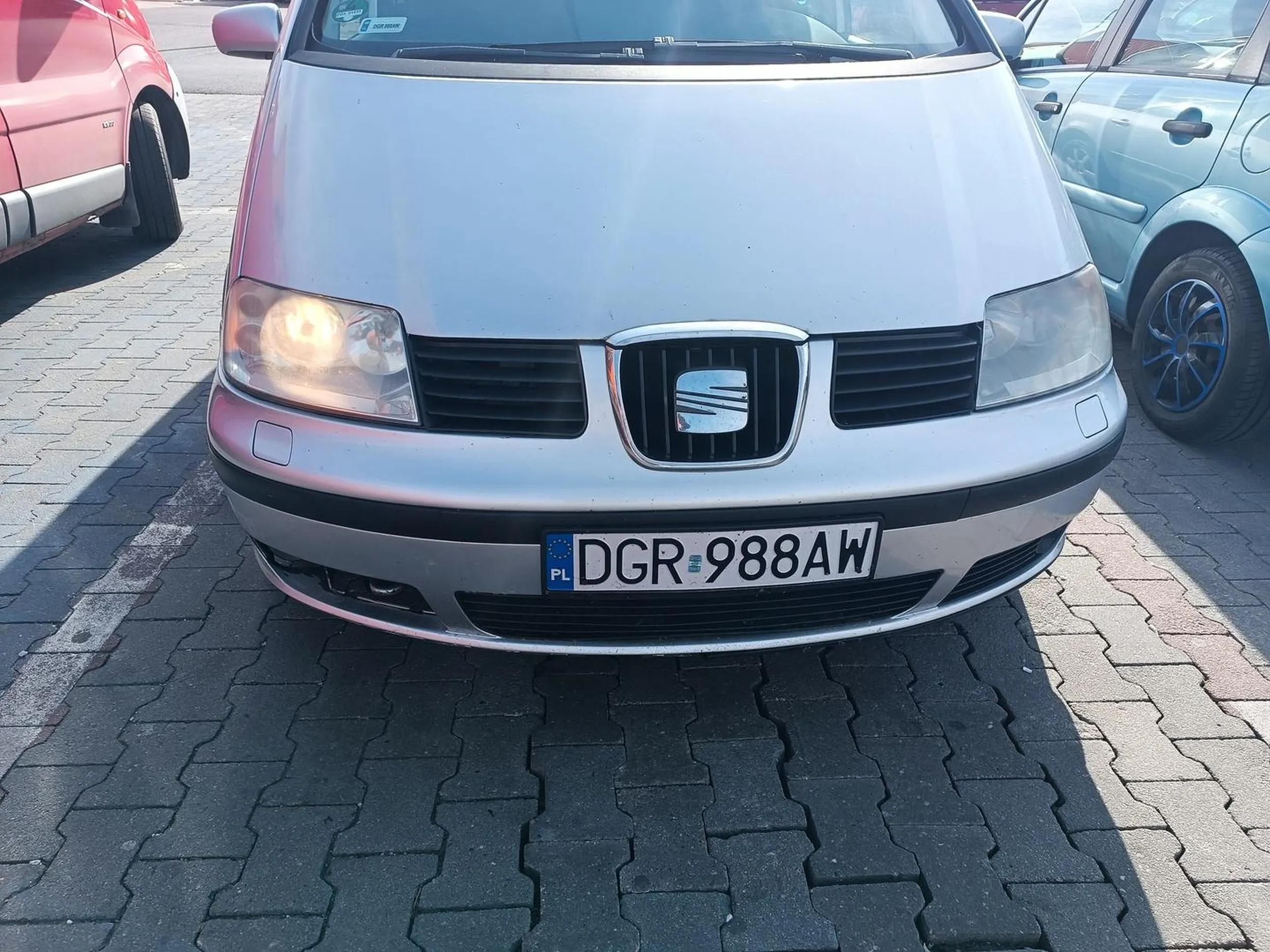 Bezczelny ZŁODZIEJ, kradnie po marketach