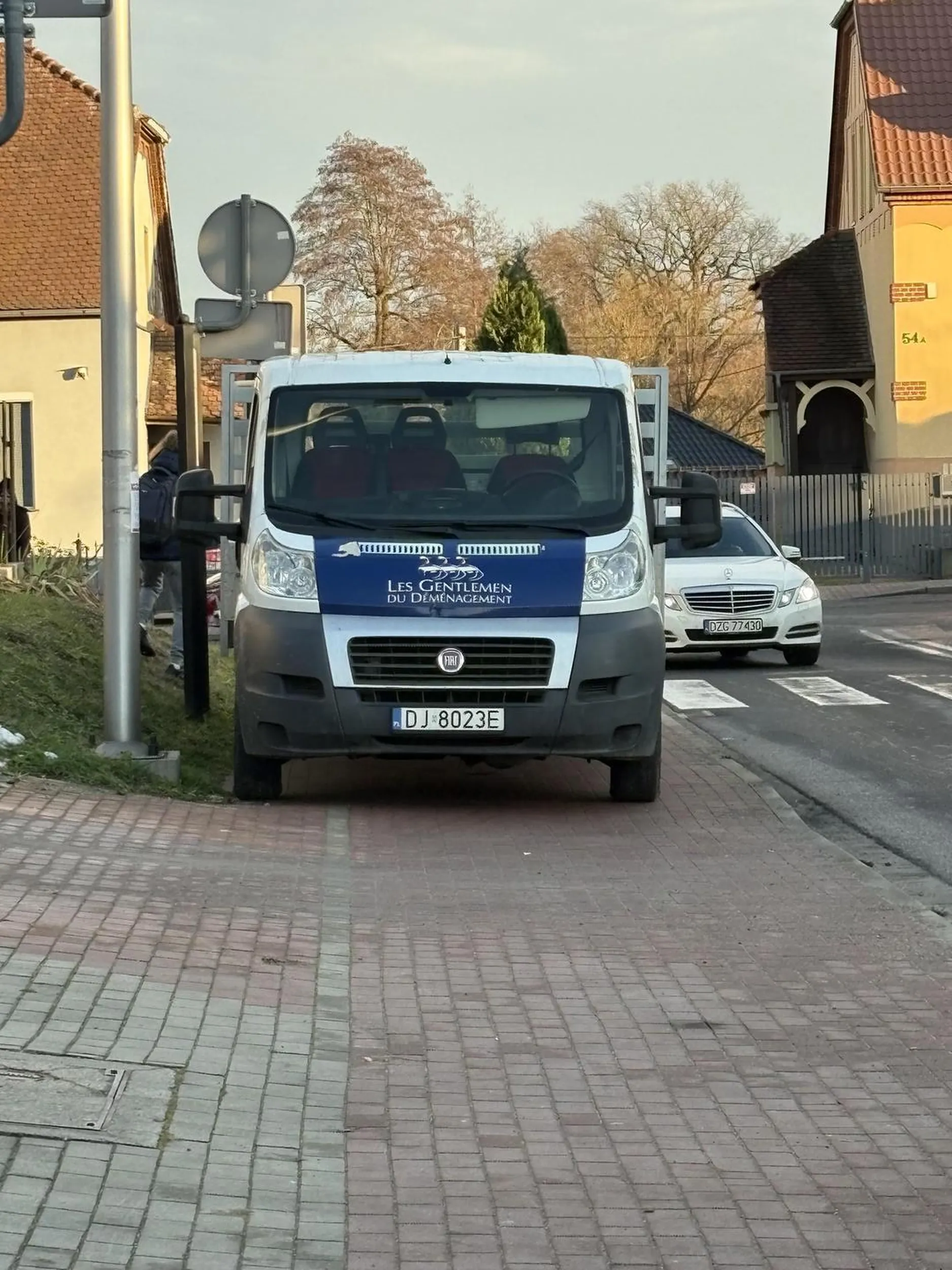 pan chyba miał za mało miejsca do parkowania