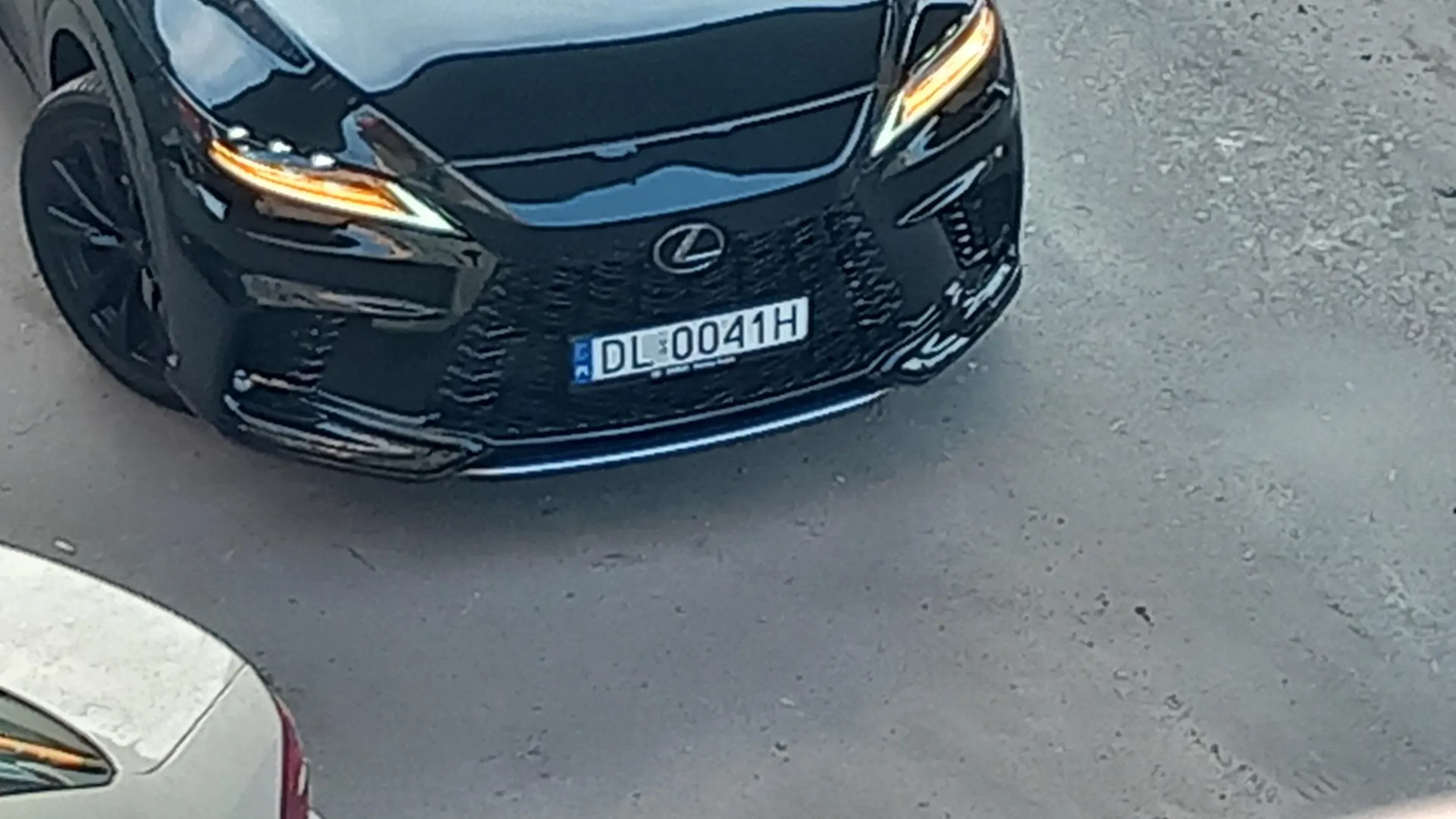 Naucz się nie parkować na ulicy