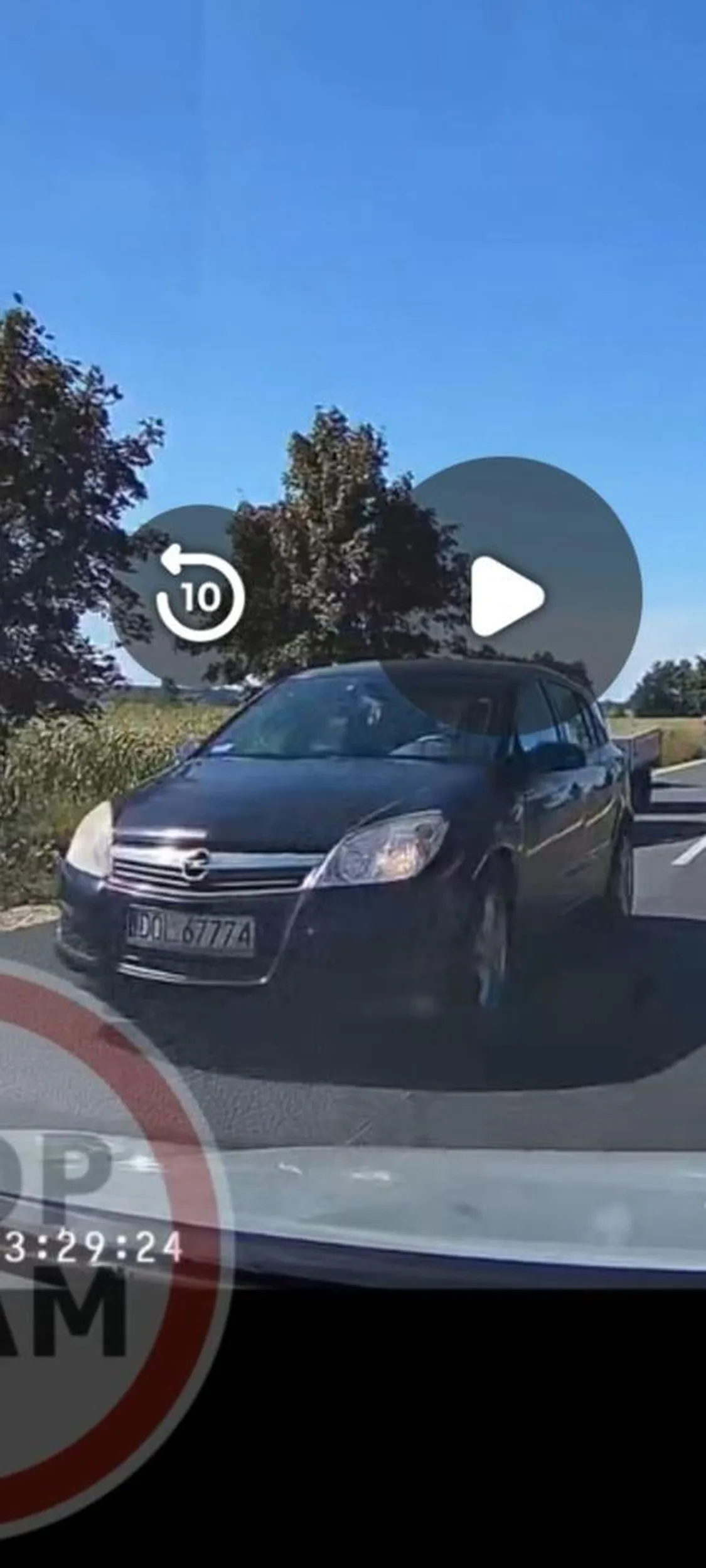 Bandyta na czołówkę jechał