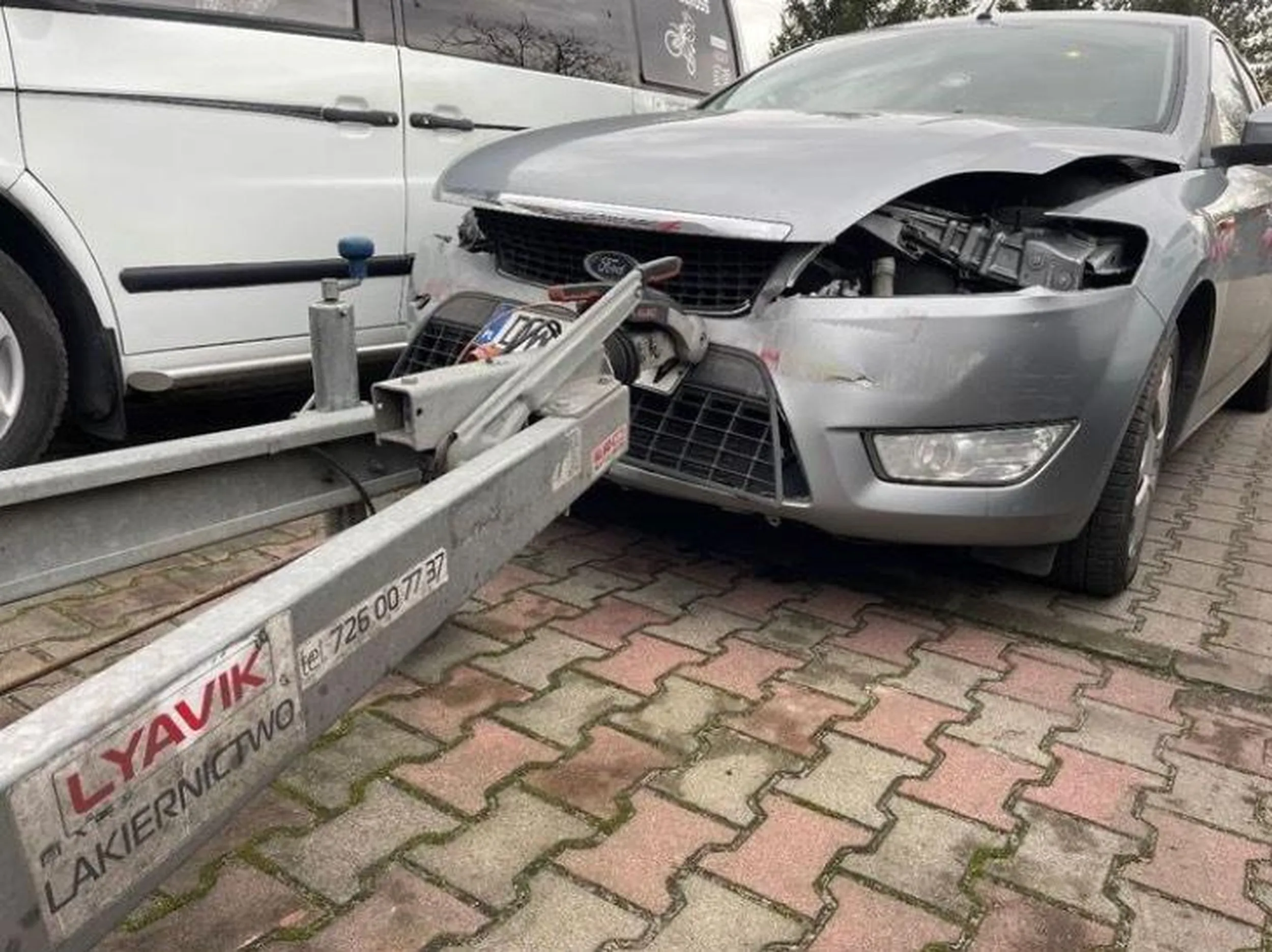 Myśli że jest królem dróg a naprawdę jest ch**** dróg