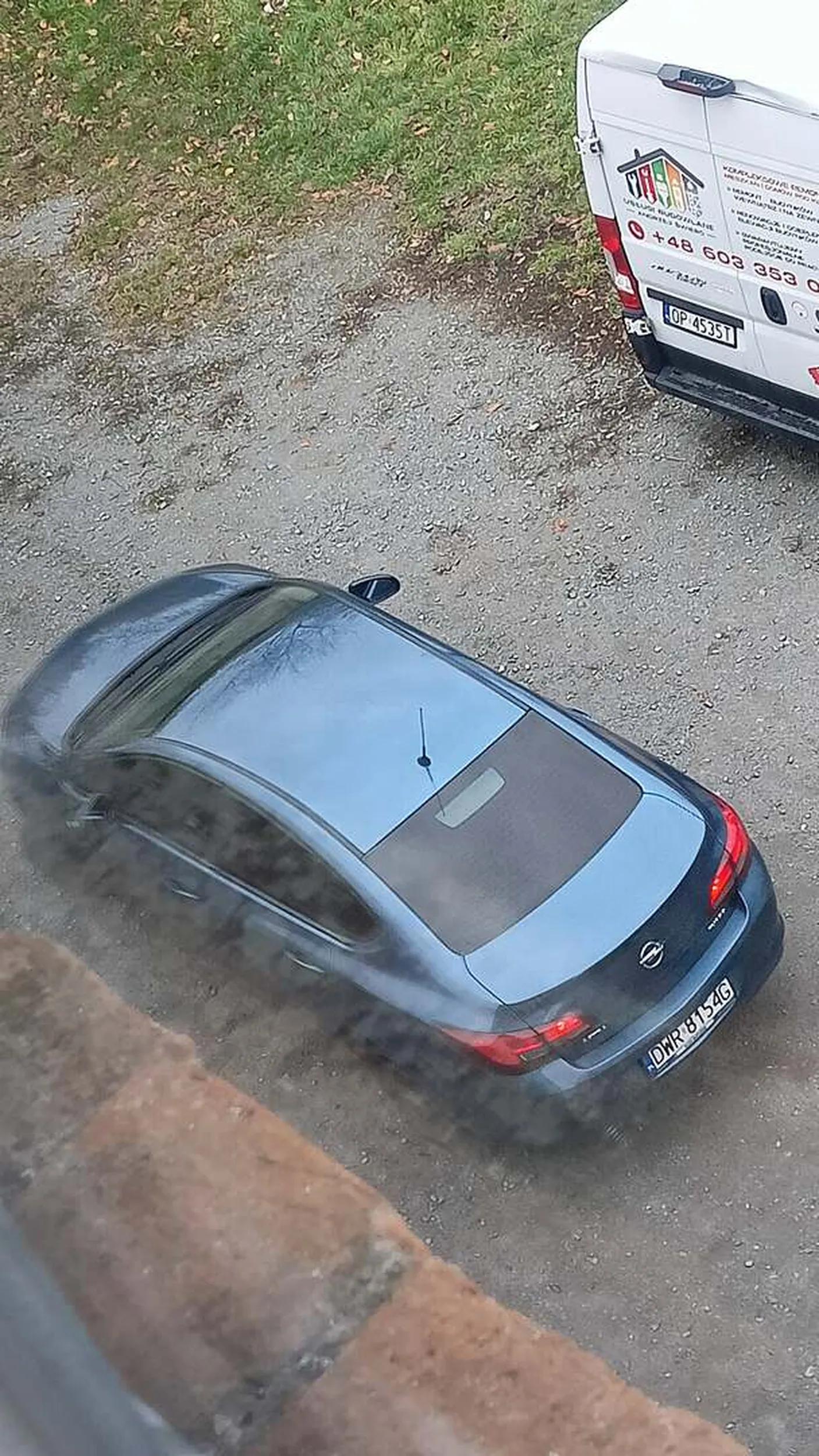 Nieoznakowane auto policyjne oława