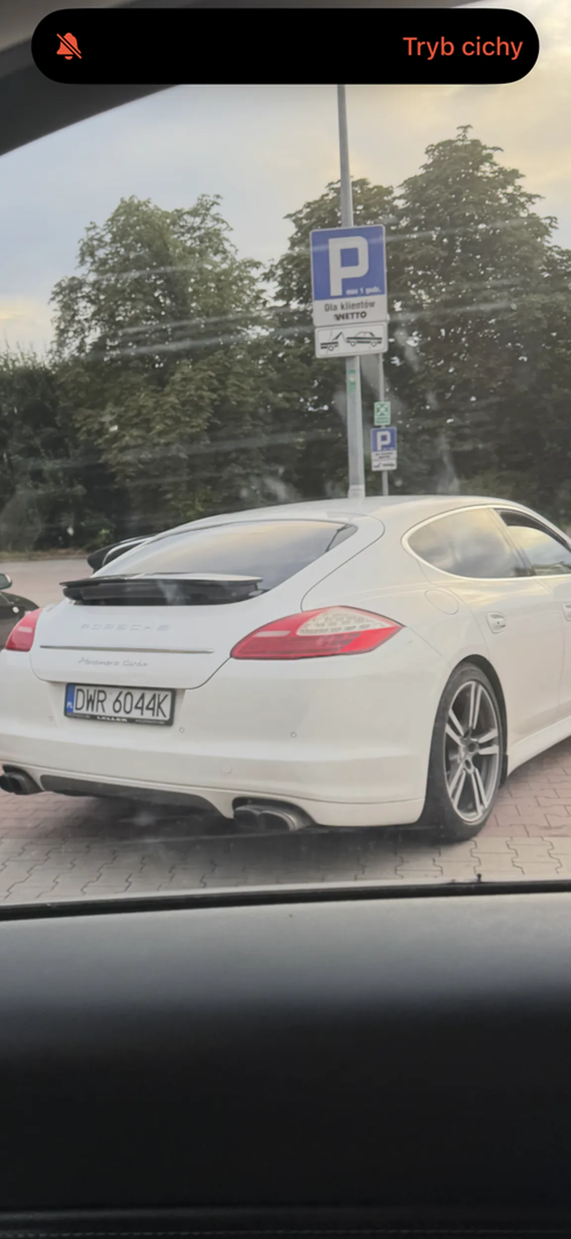 Świetny i tani seks ja na Wrocław. Kierowca ma co prawda małego ale w homozwiazkach jest pasywny polecam :* 25zl za loda to dobra cena pozdrawiam Janek 68lat