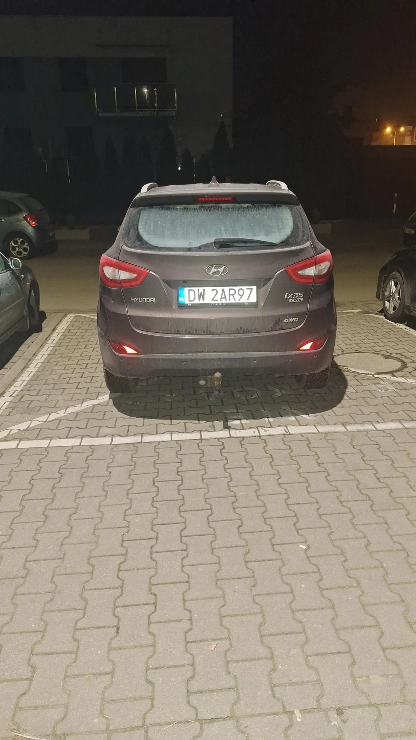ale zawsze parkuje
