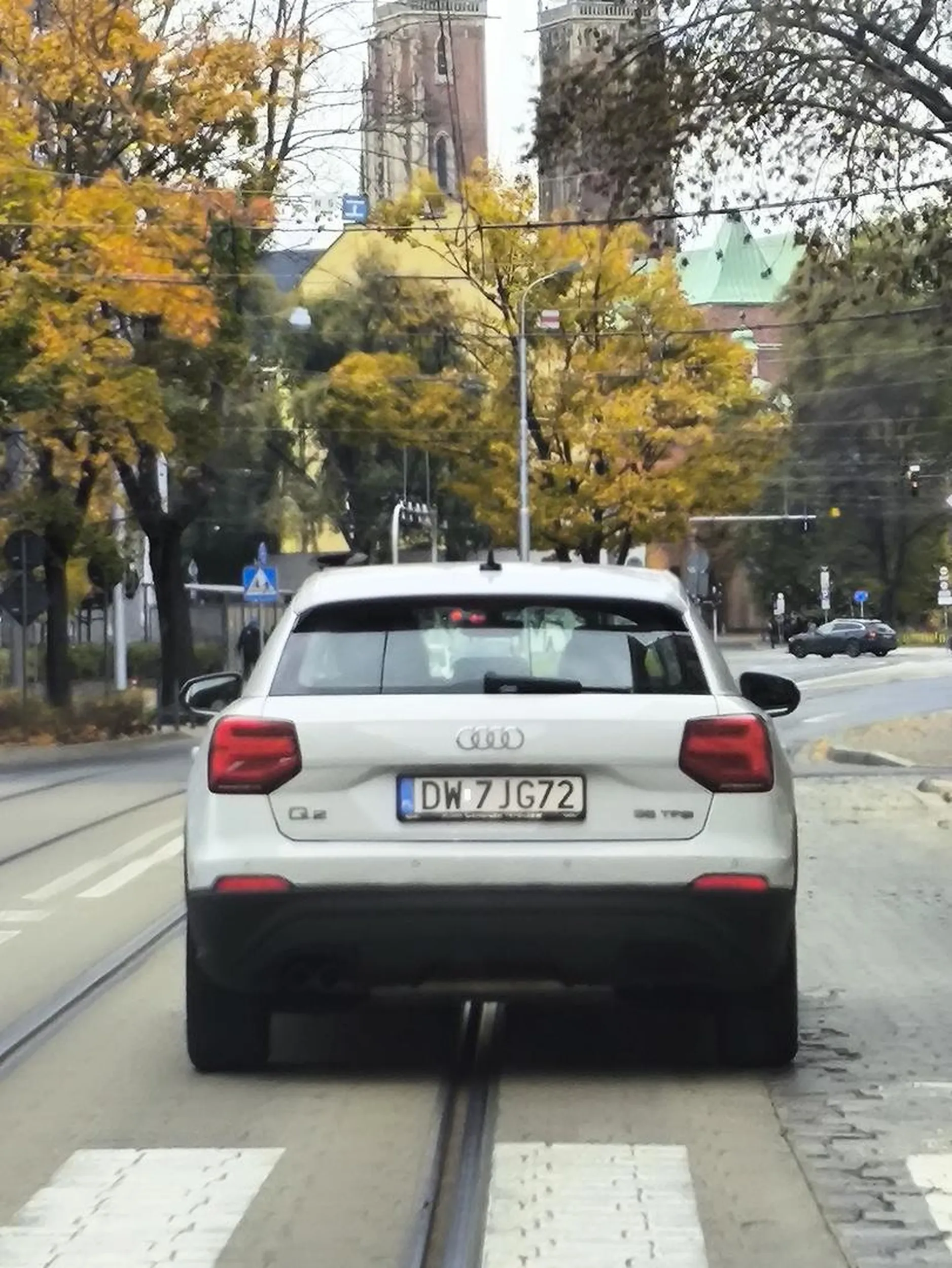 Naucz się jeździć i włączać kierunkowskazy