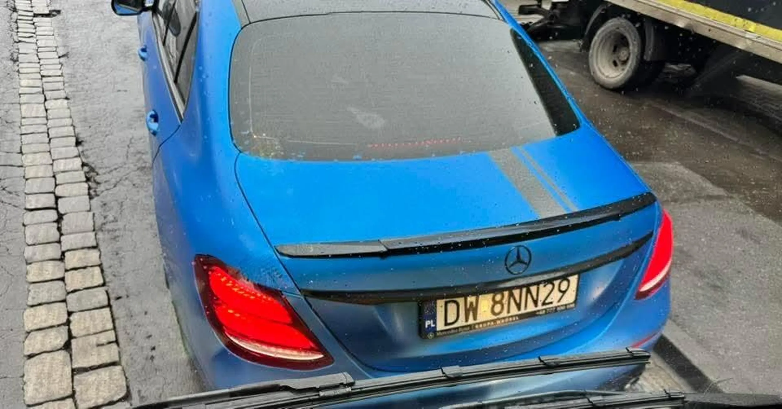 Niebieski autobus wrocławski :/